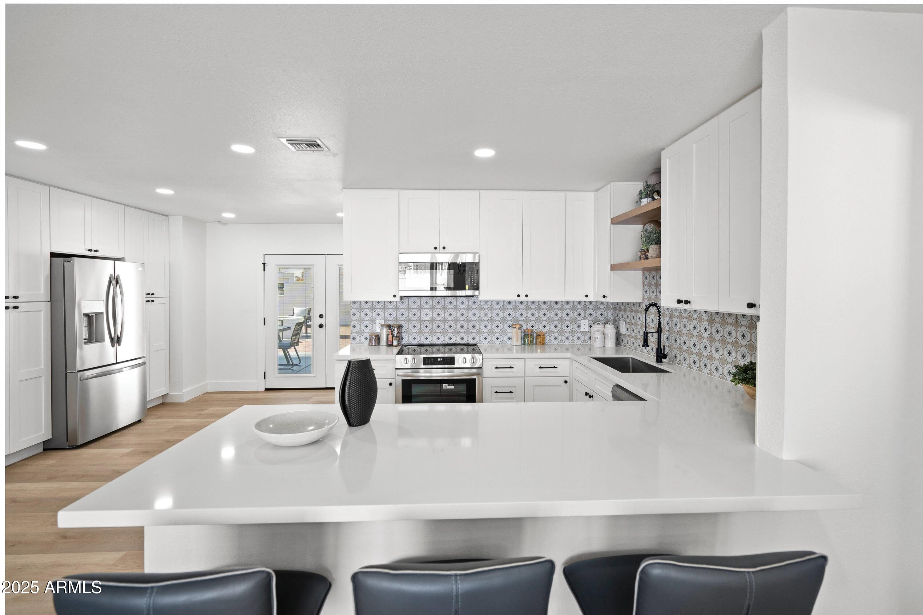 1121 E TOWNLEY Avenue, Phoenix