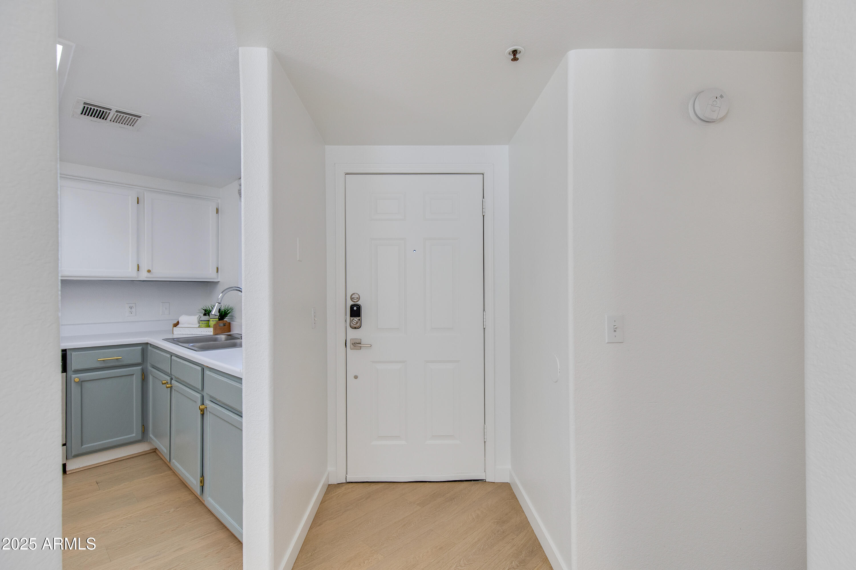 4925 E DESERT COVE Avenue, 152