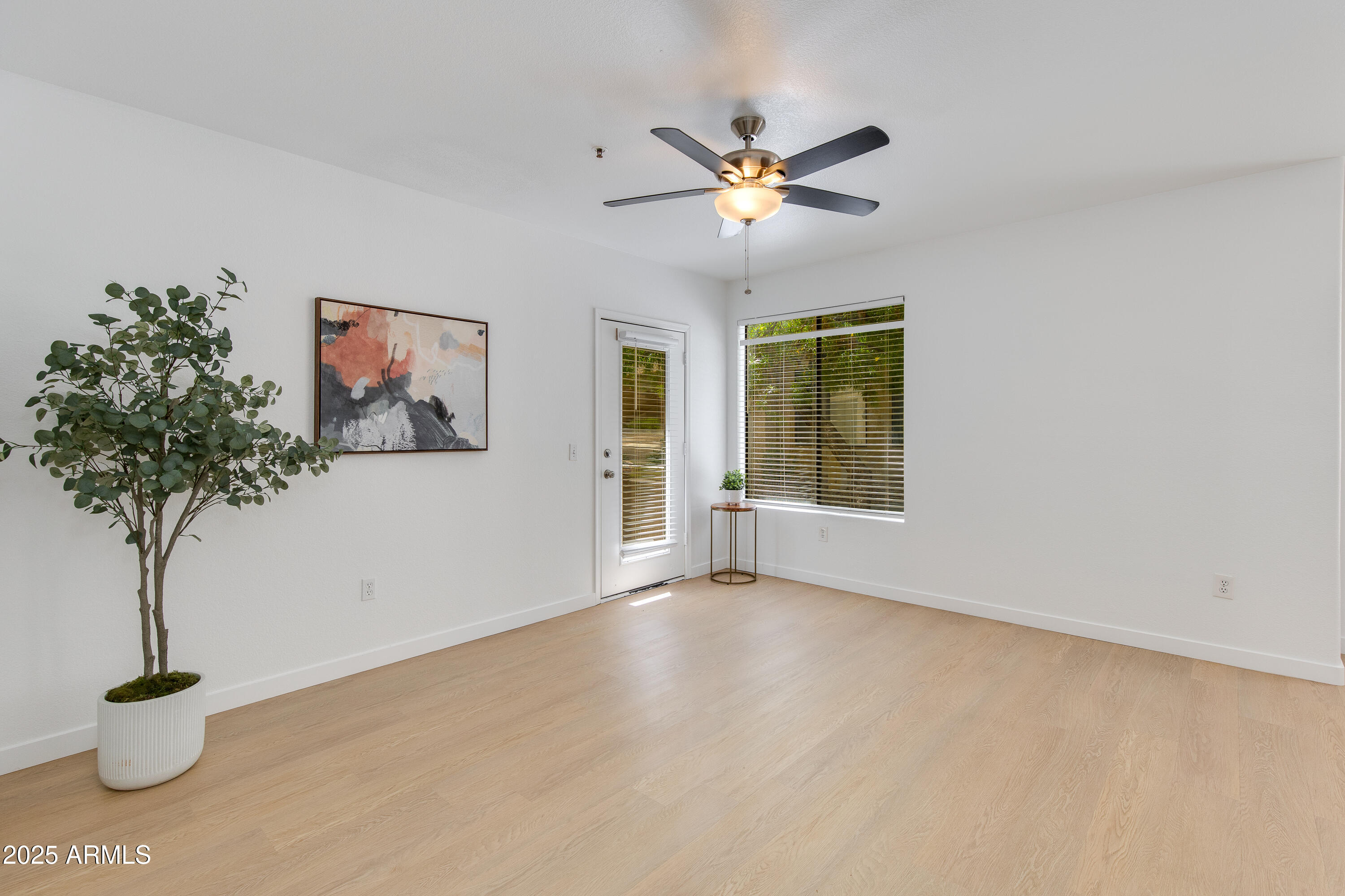 4925 E DESERT COVE Avenue, 152