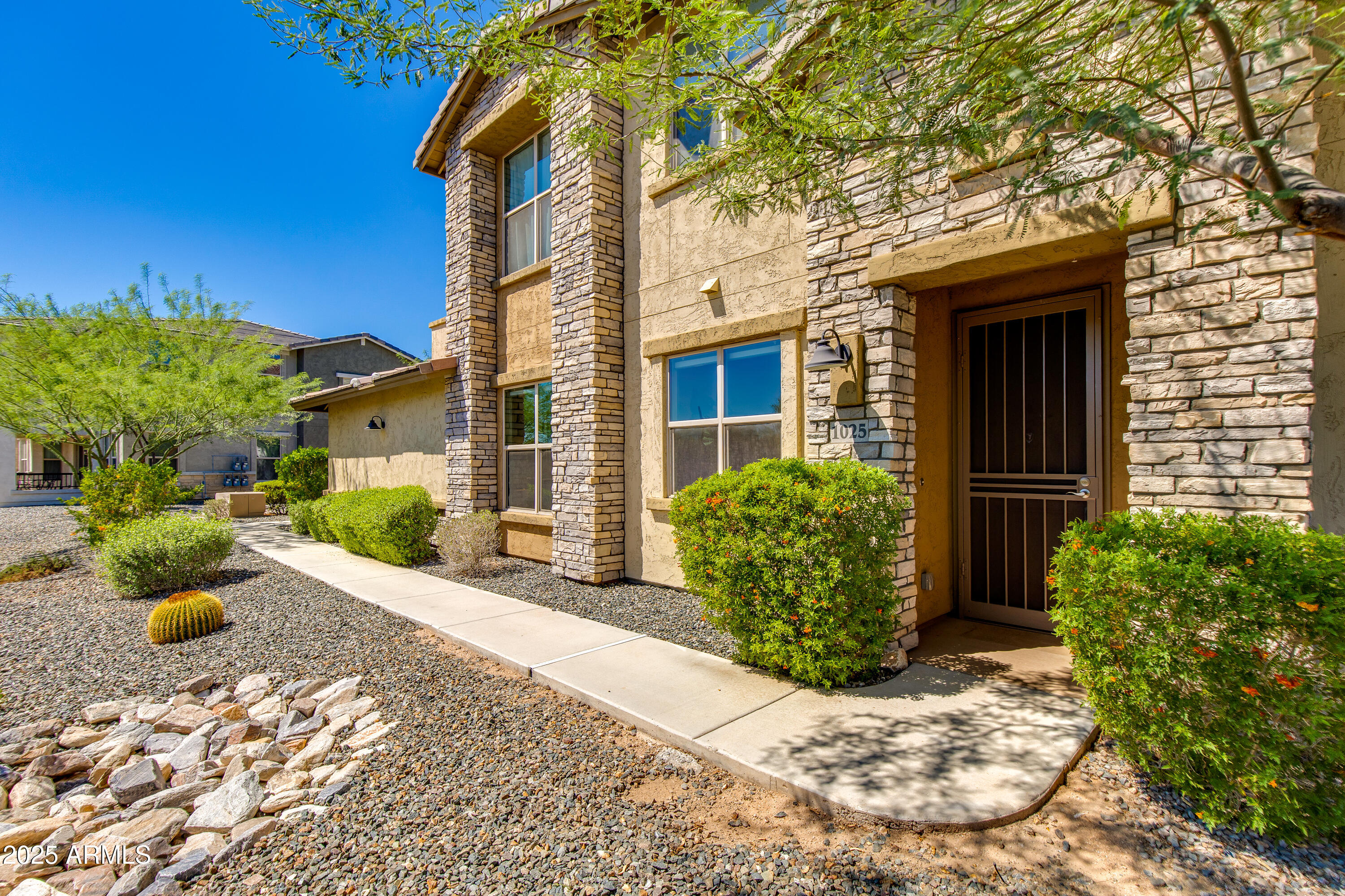 5100 E RANCHO PALOMA Drive, 1025