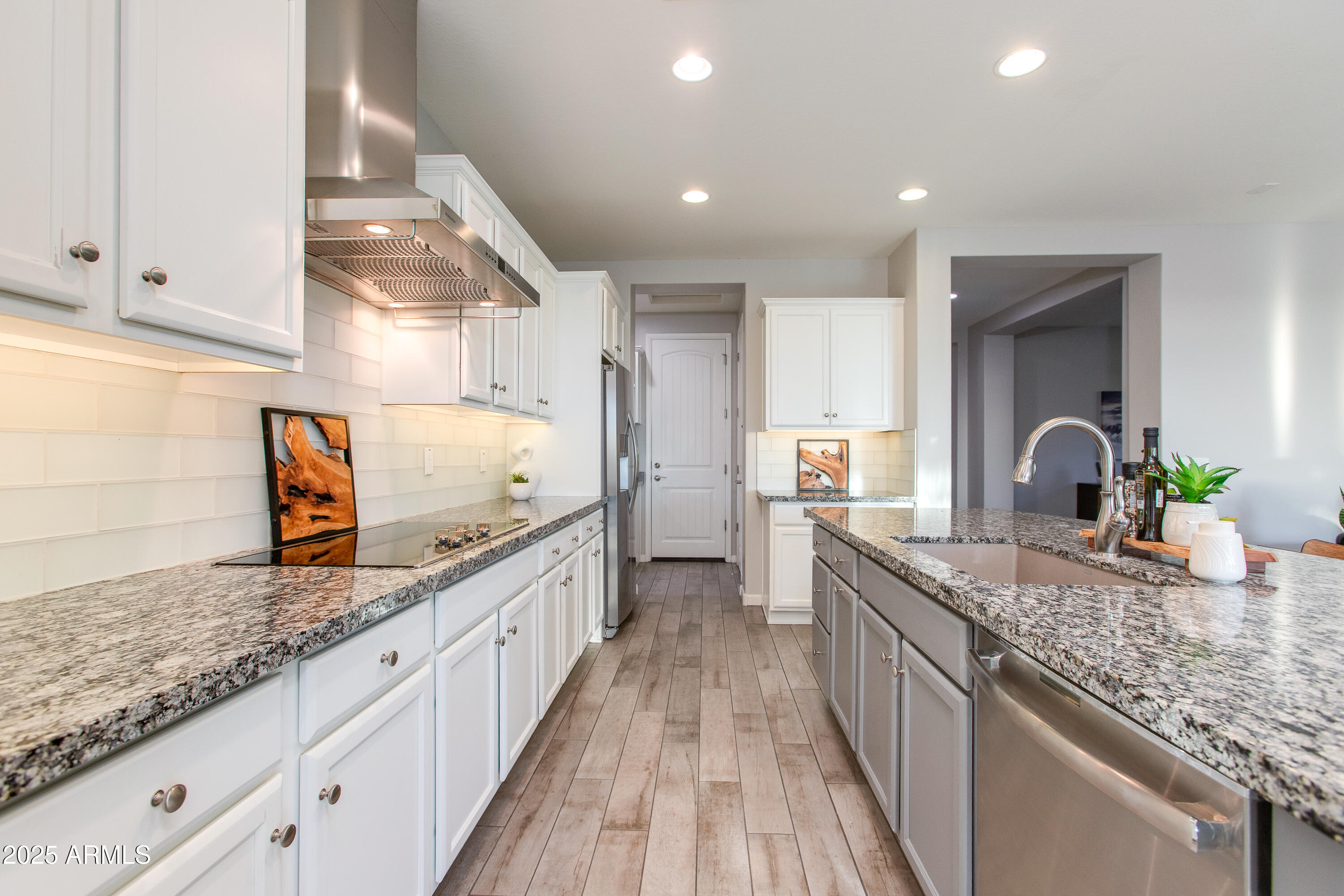 3720 GOLD RUSH Court