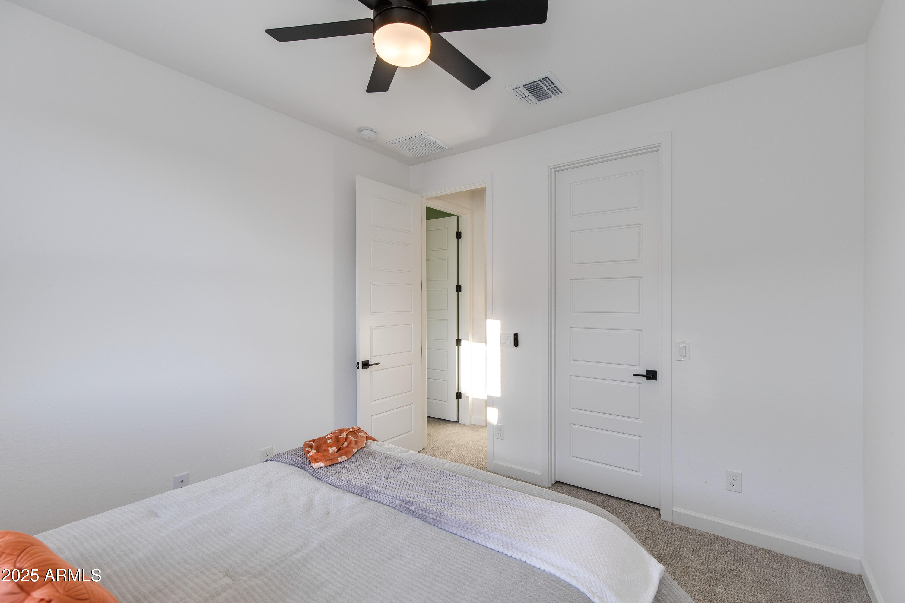 1935 W Lariat Lane