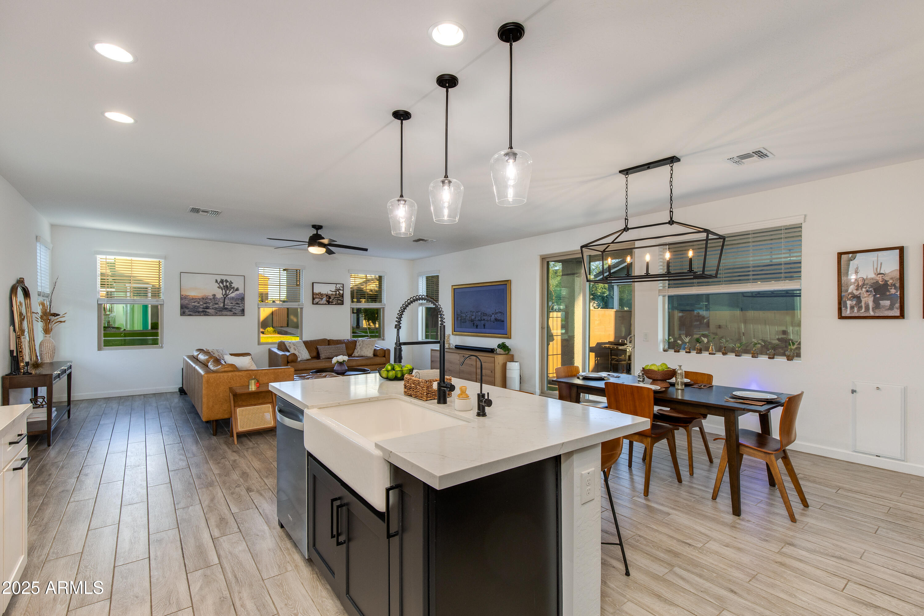 1935 W Lariat Lane