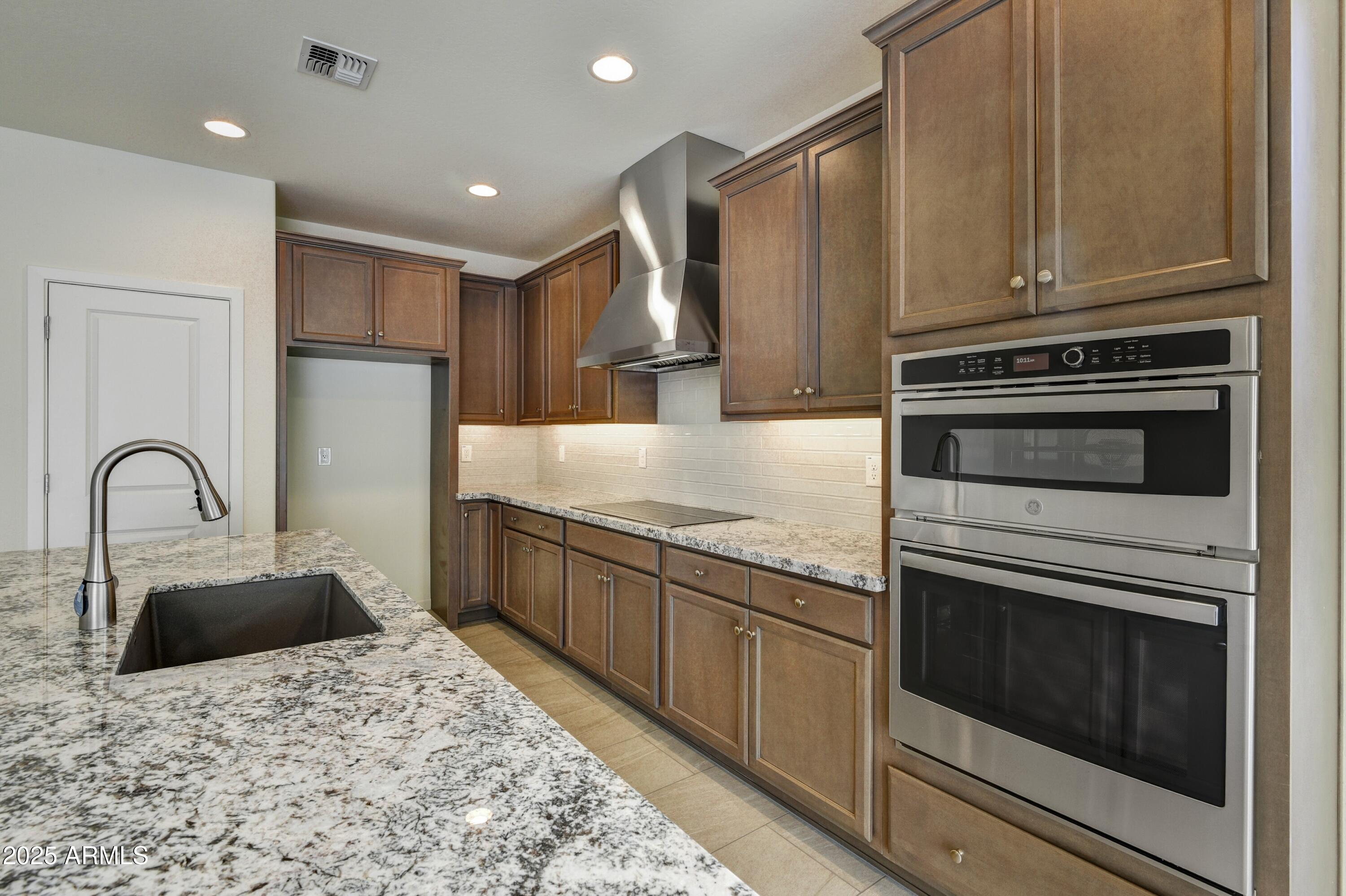 4125 DESERT MOON Drive