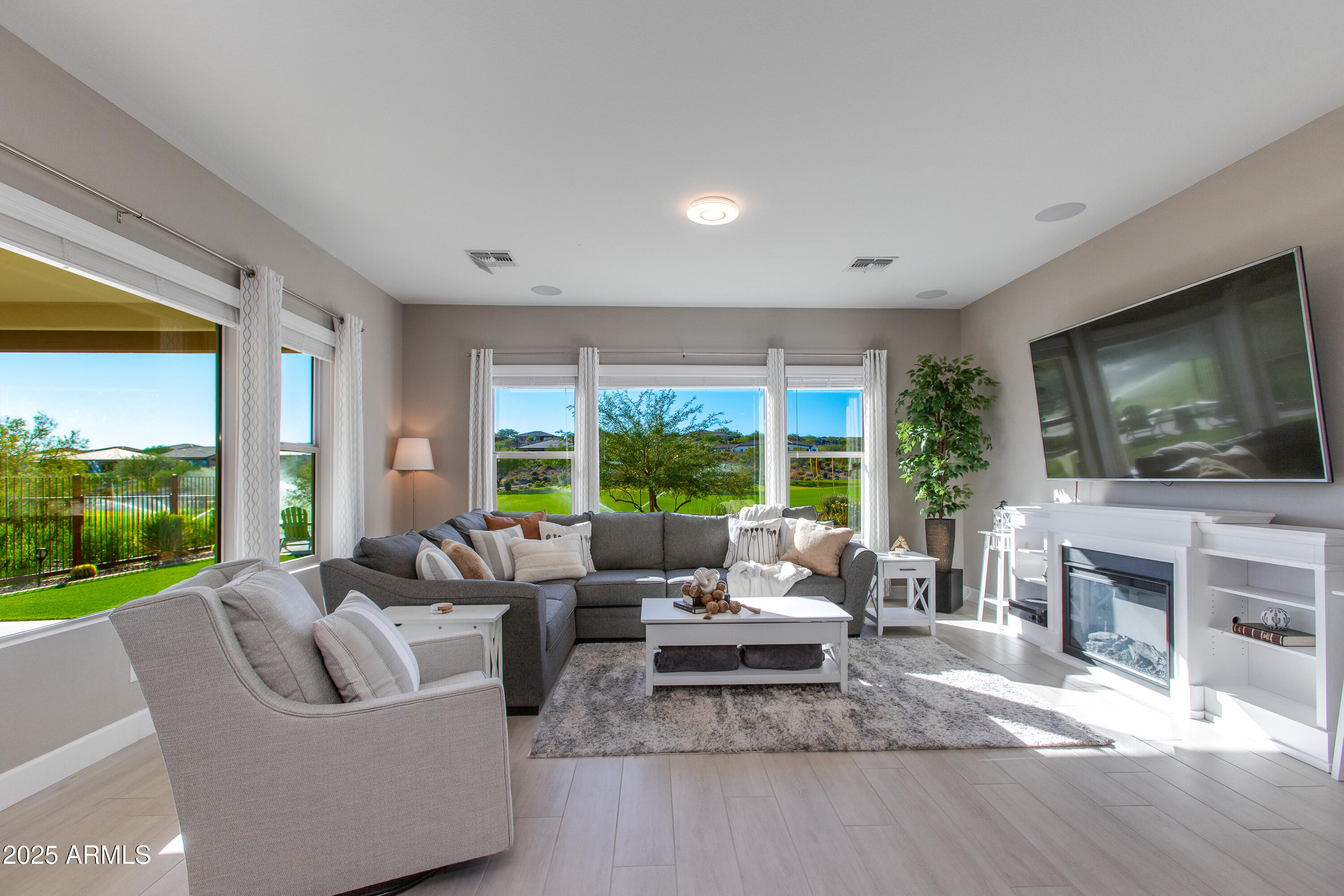 4222 CACTUS BLOSSOM Road