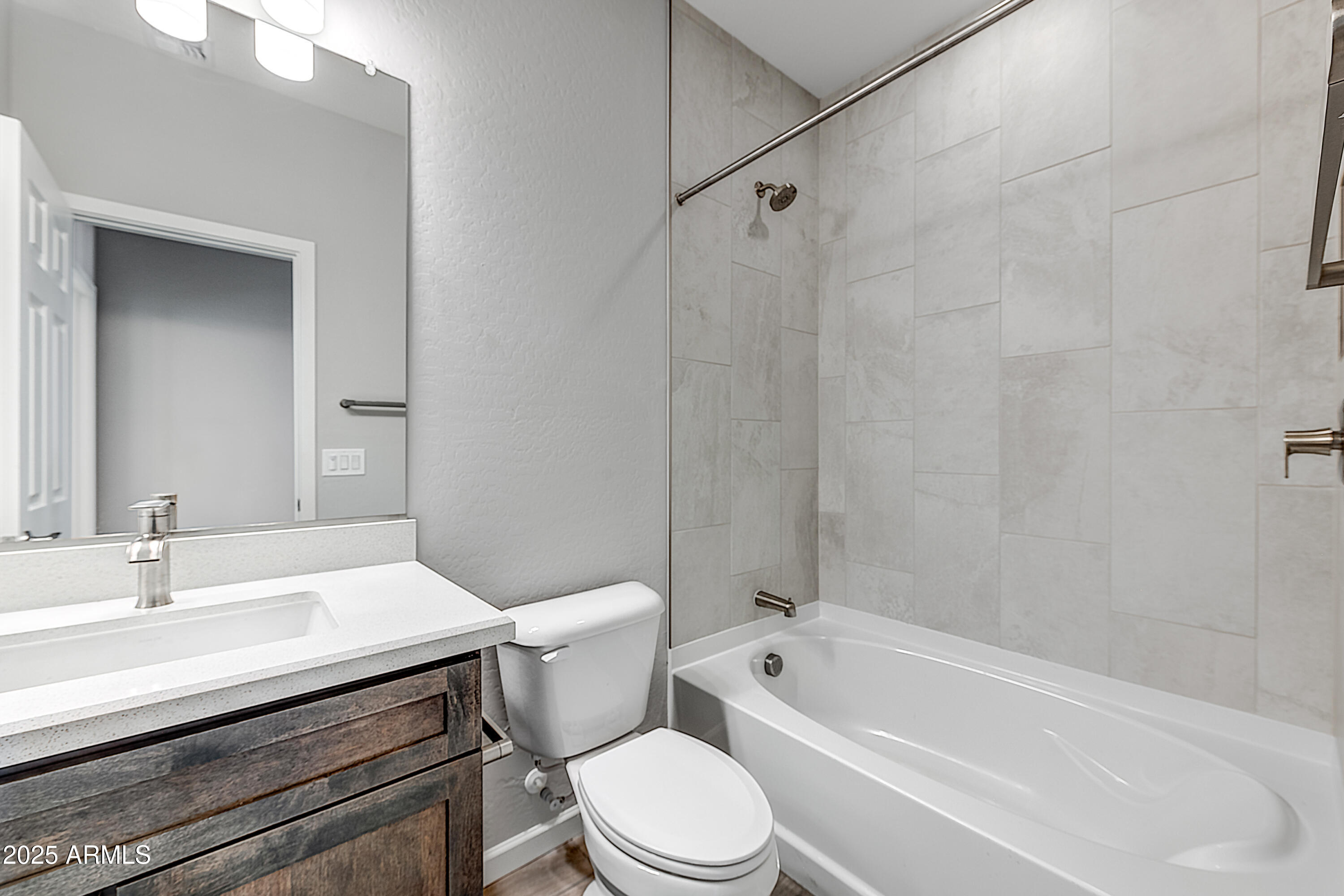 4186 PRAIRIE SCHOONER Road