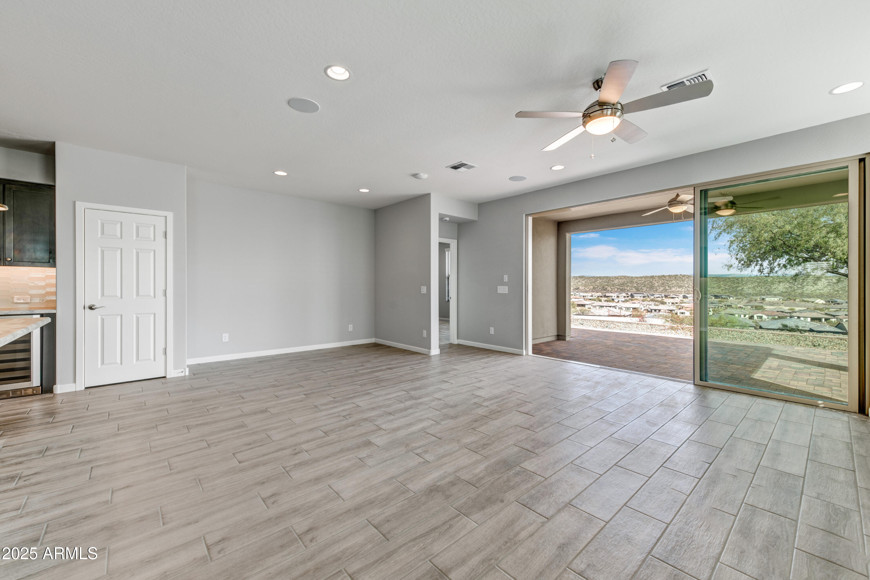 4186 PRAIRIE SCHOONER Road