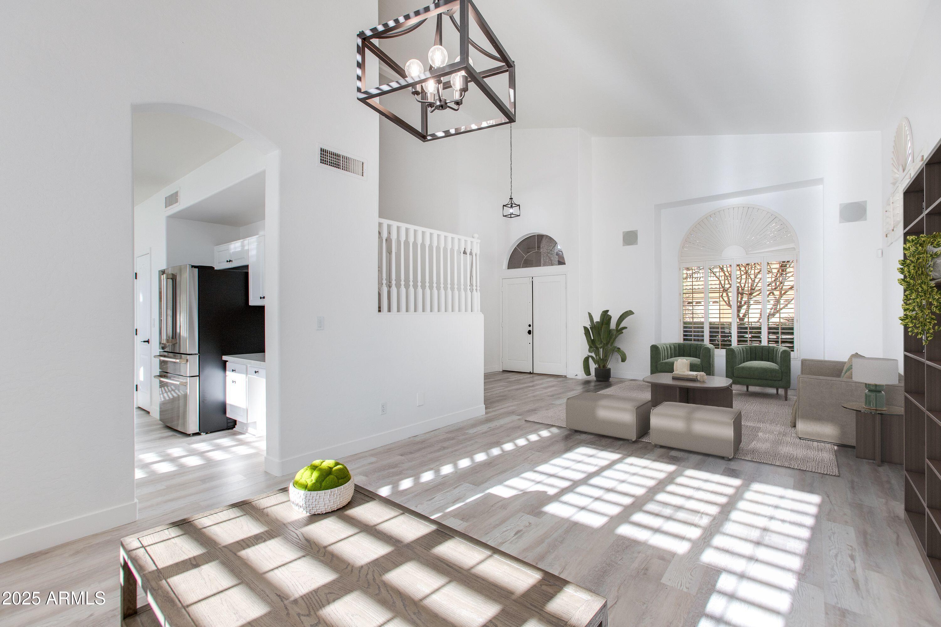 1331 E VOLTAIRE Avenue