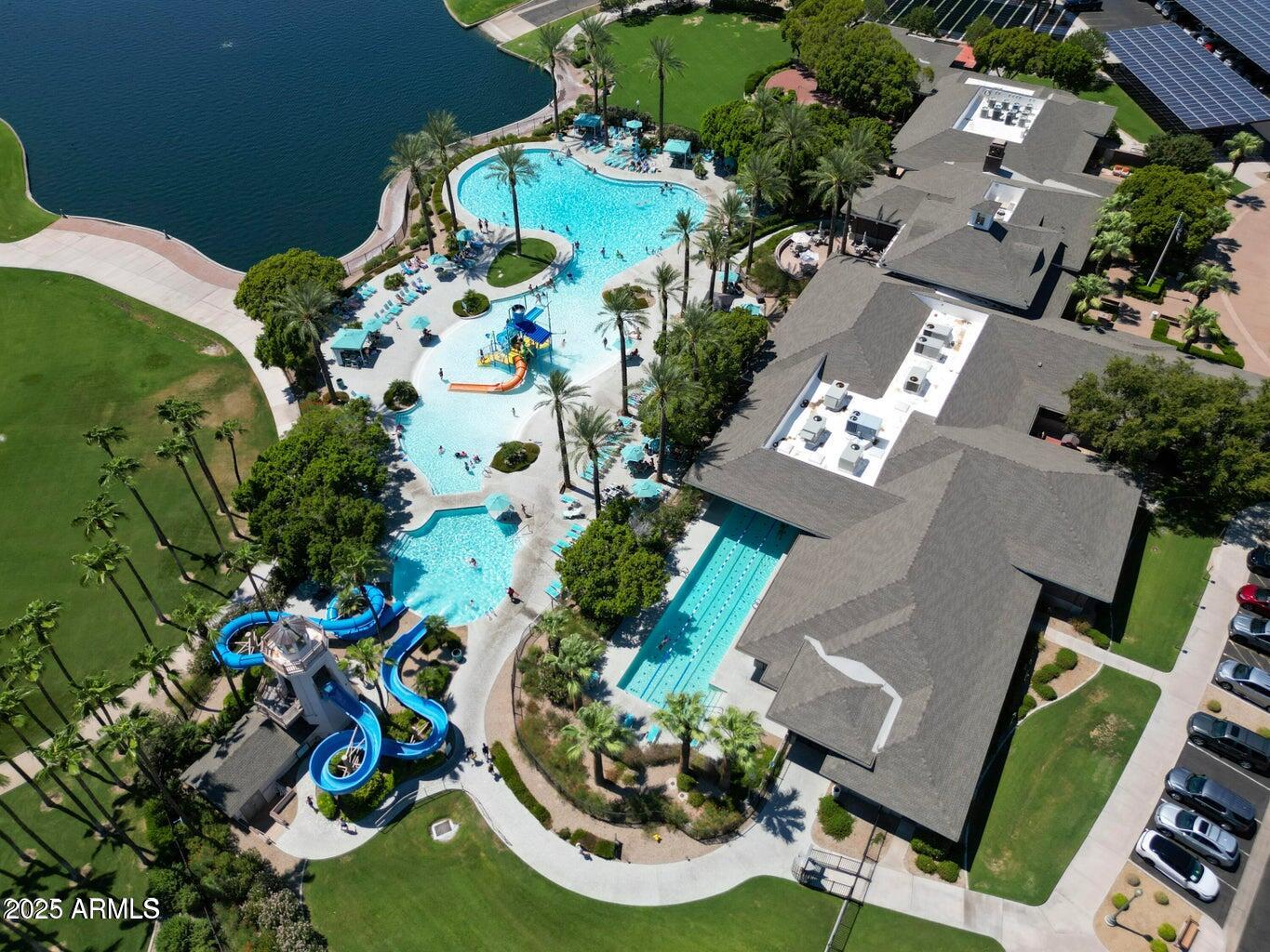 18562 W Thistle Landing Drive