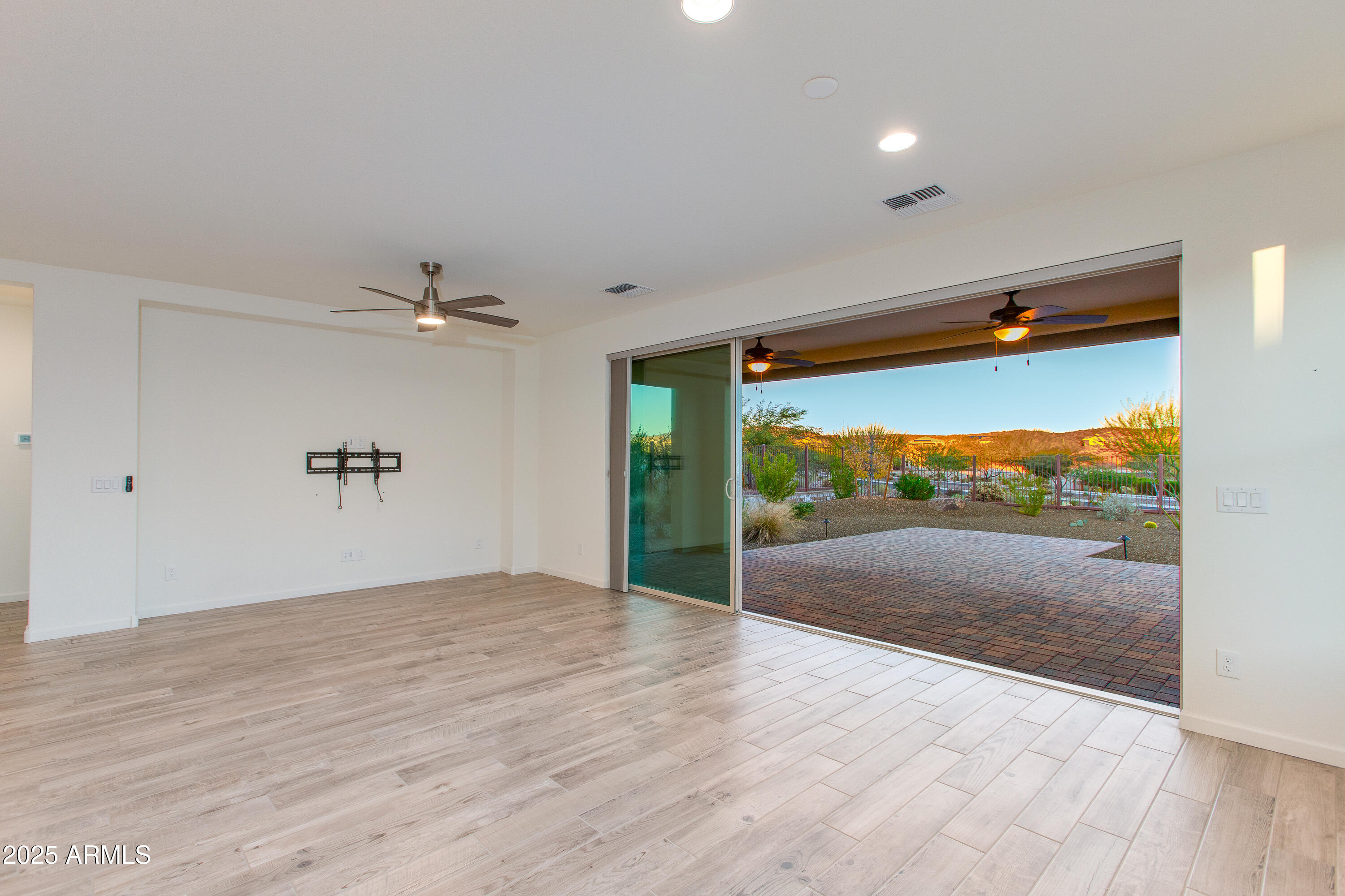 4125 CACTUS BLOSSOM Road