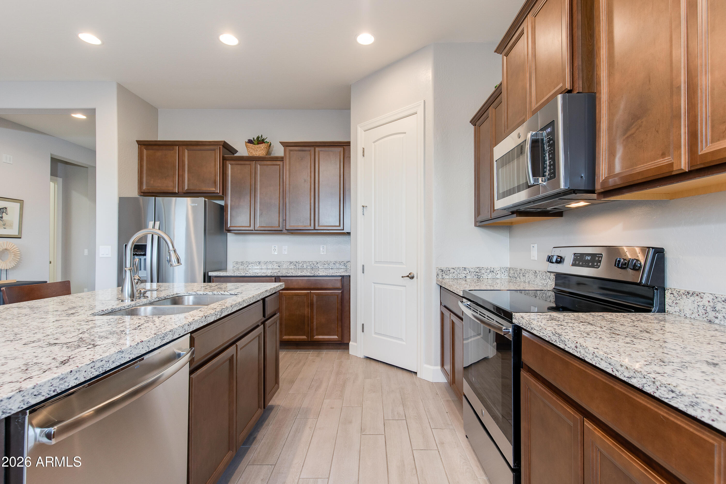 3075 TAPADEROS Drive