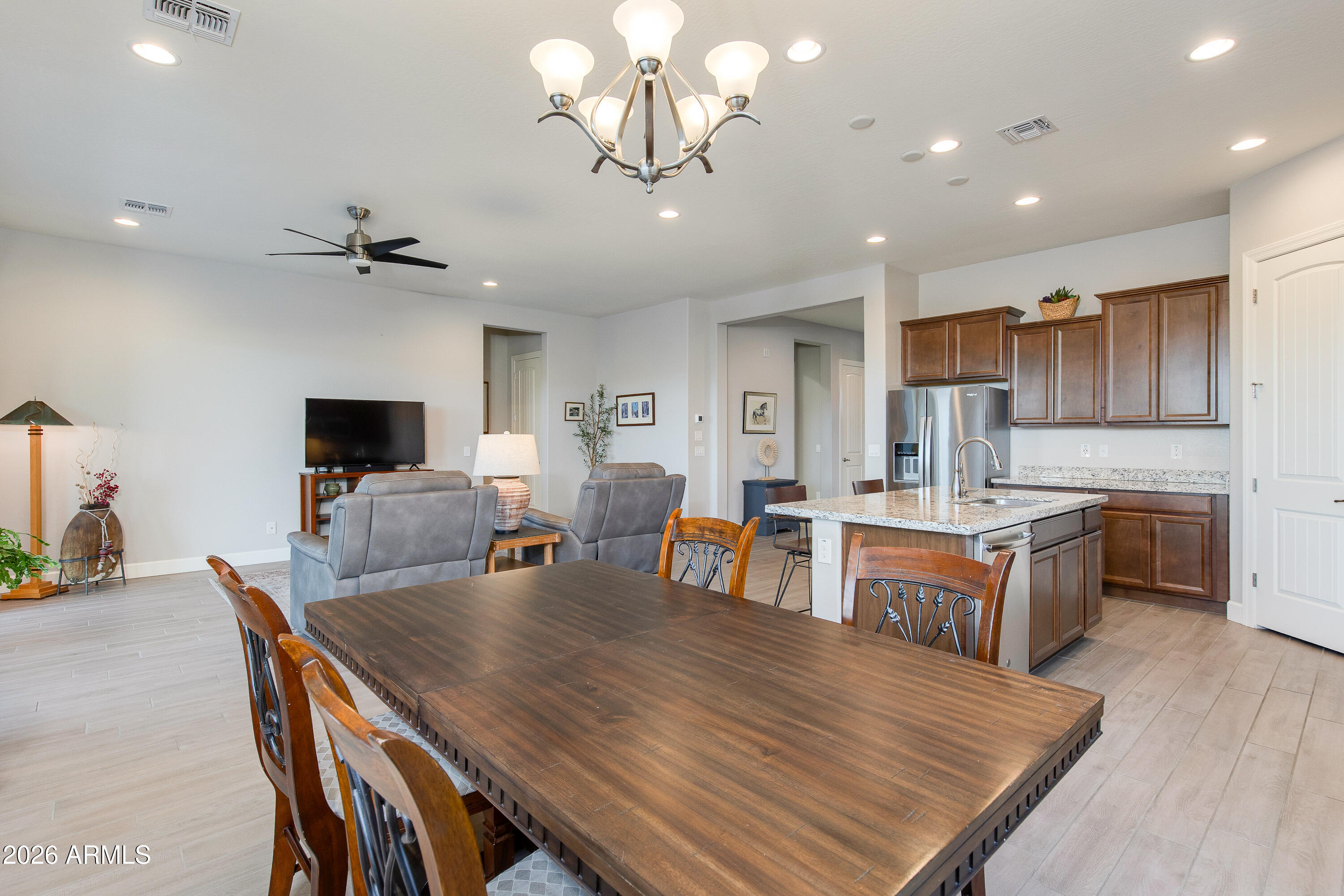 3075 TAPADEROS Drive