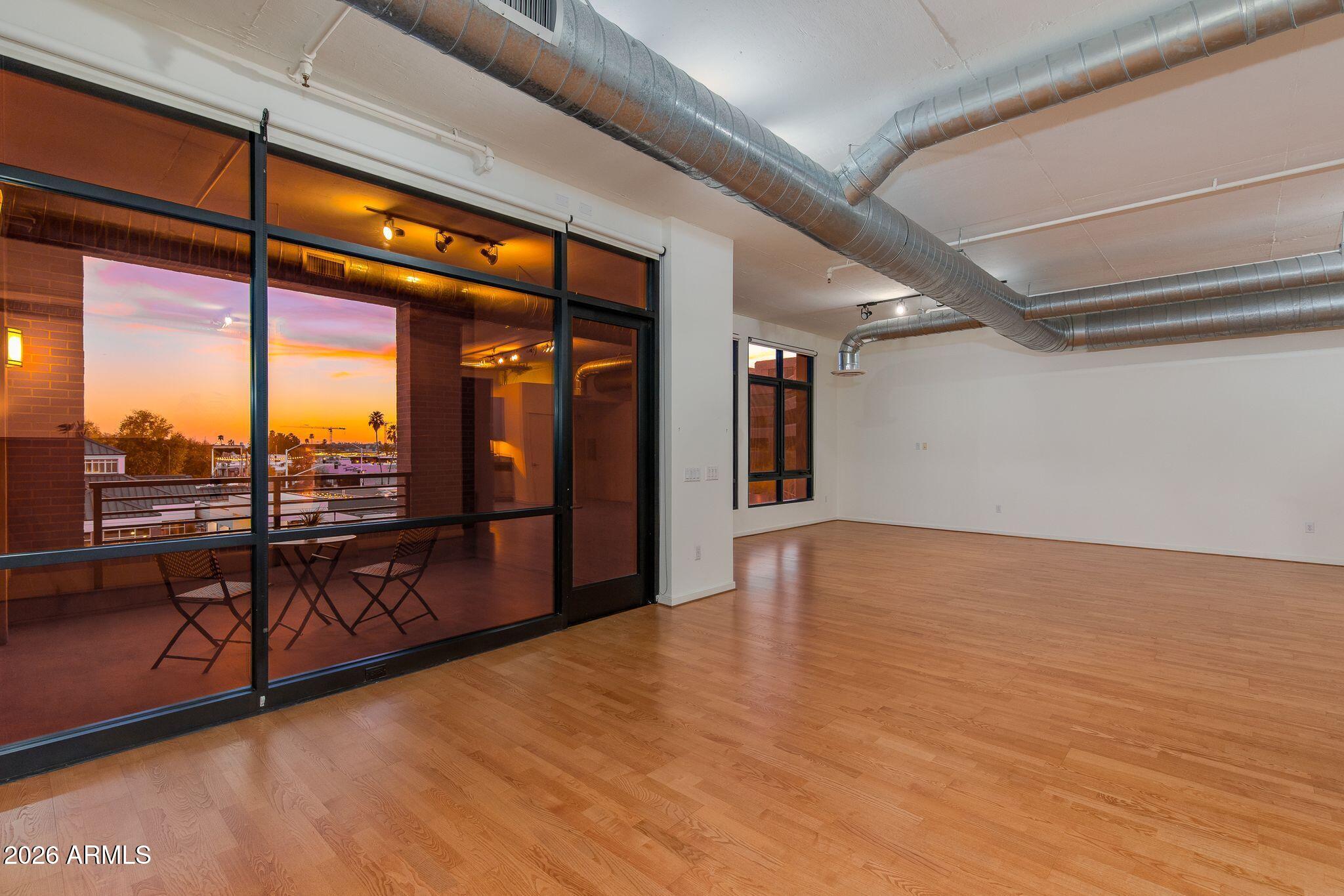 7301 E 3RD Avenue 303