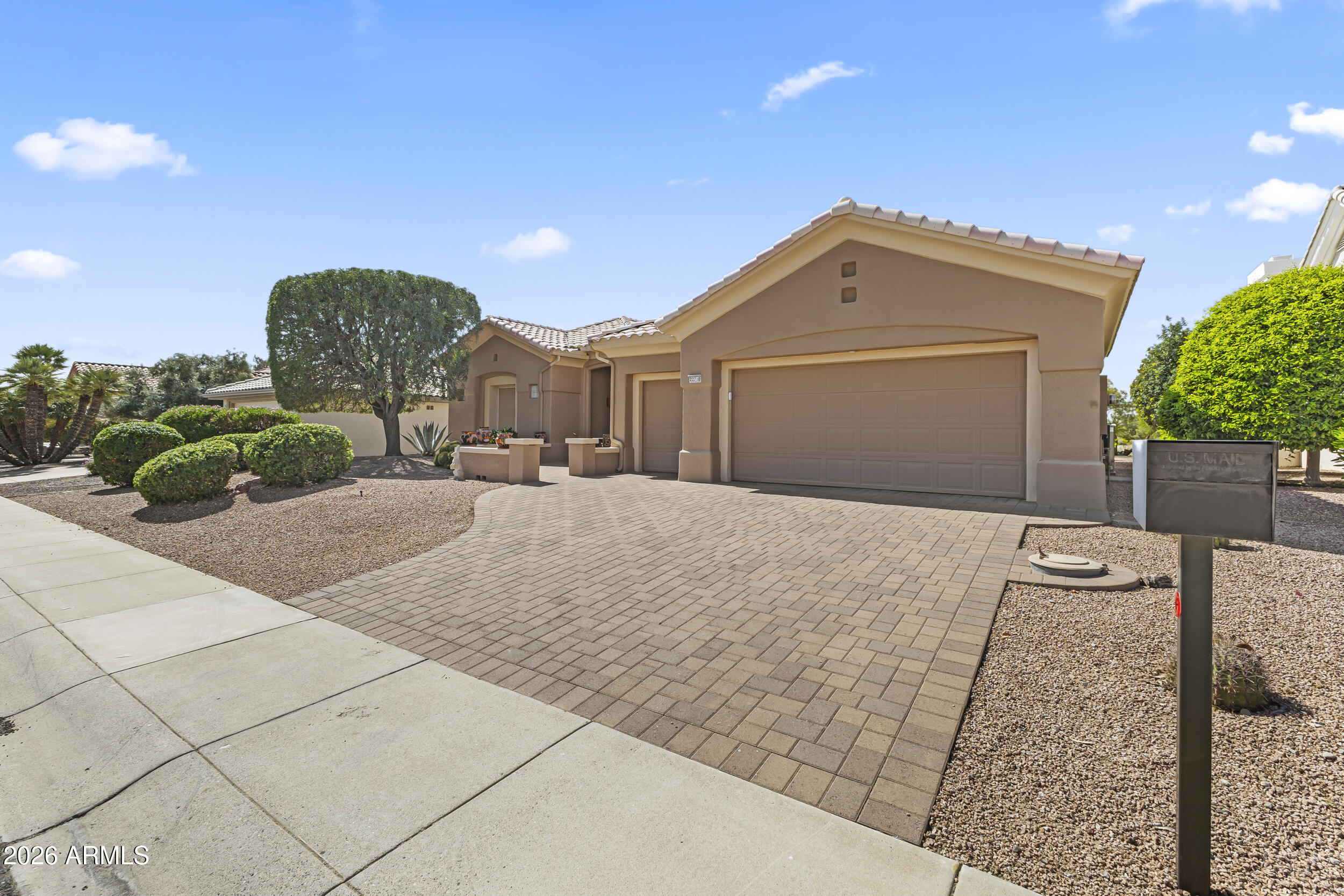 22710 N WAGON WHEEL Drive