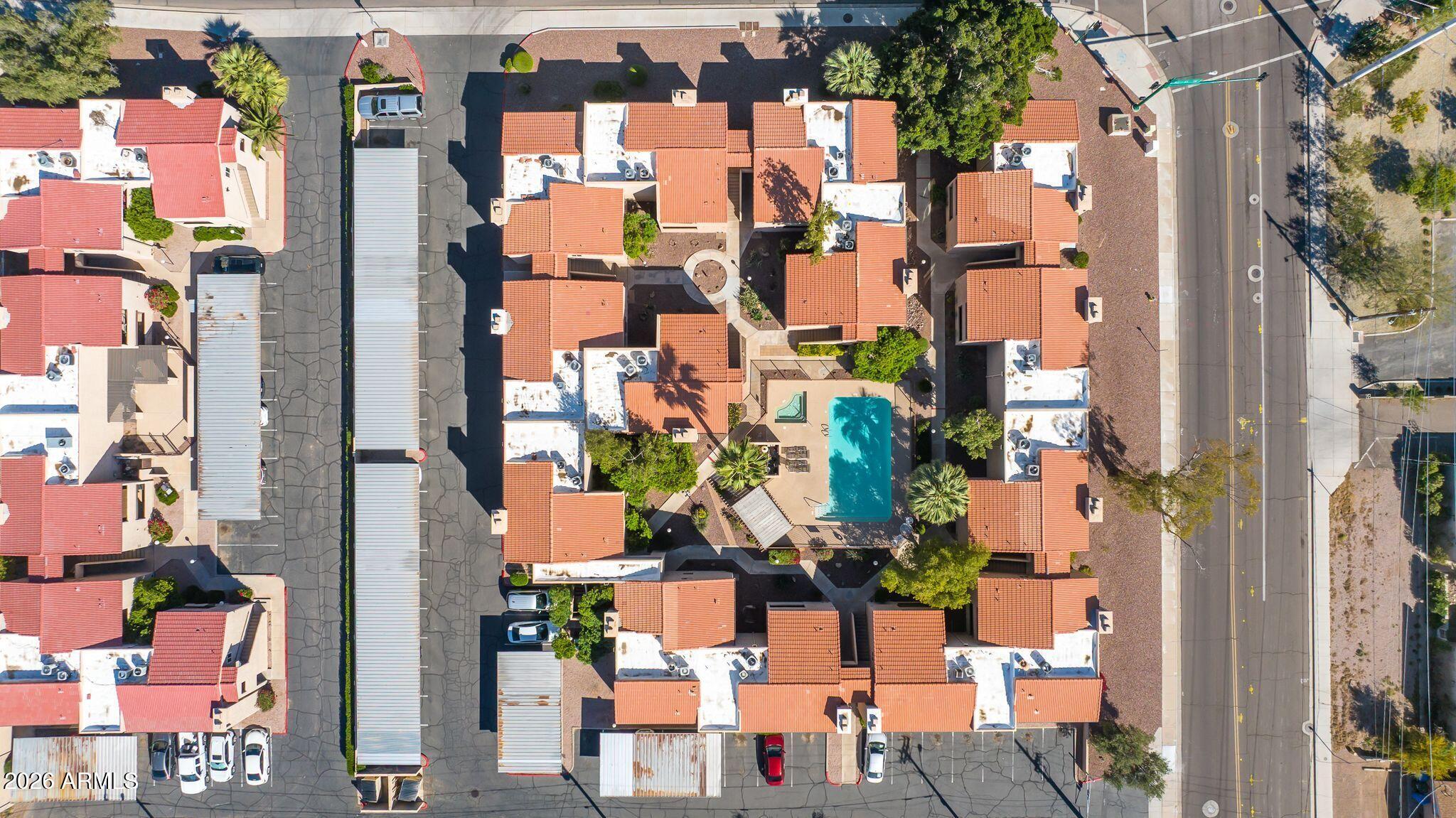 5146 E OAK Street 102