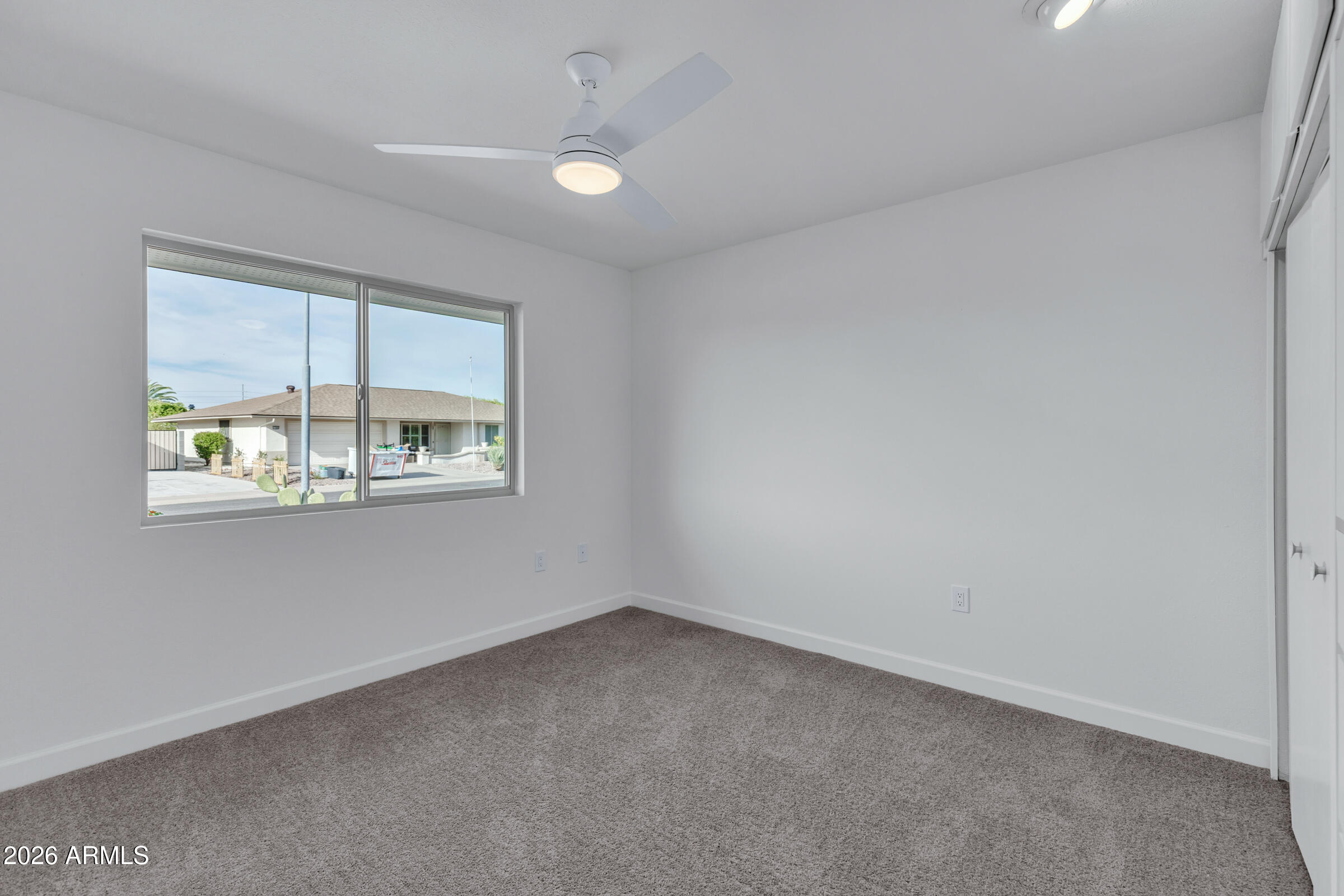 11049 W CRESTBROOK Drive