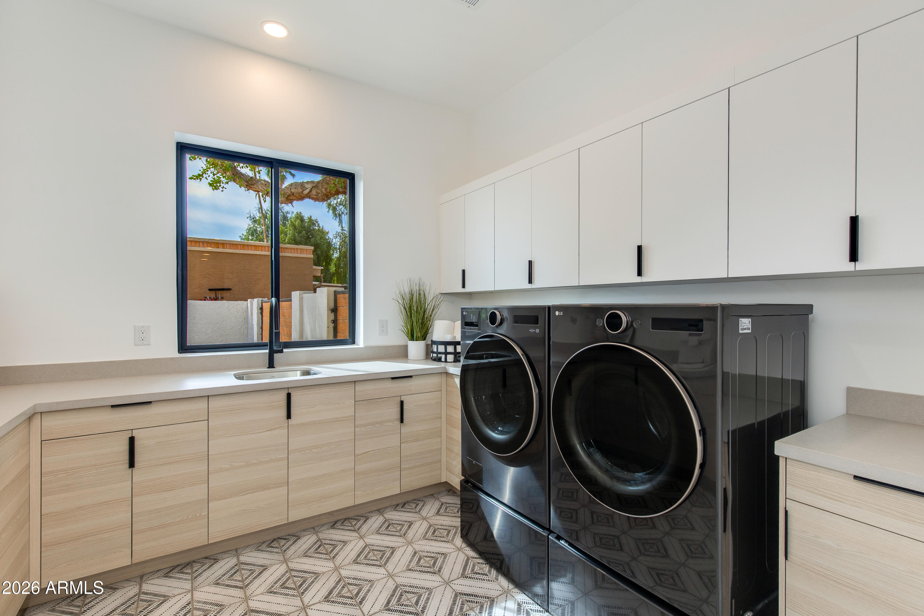 5922 E EMILE ZOLA Avenue