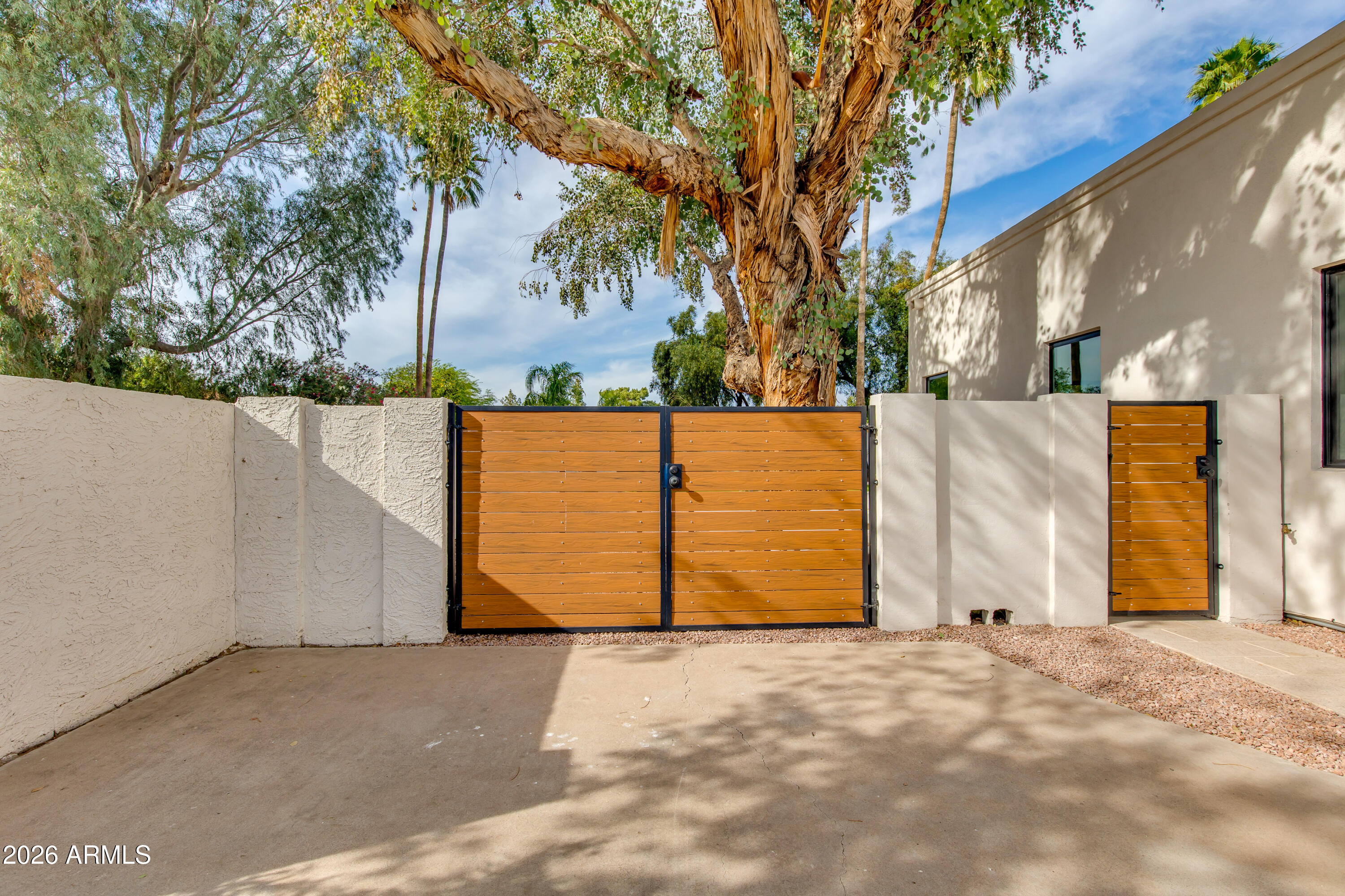 5922 E EMILE ZOLA Avenue