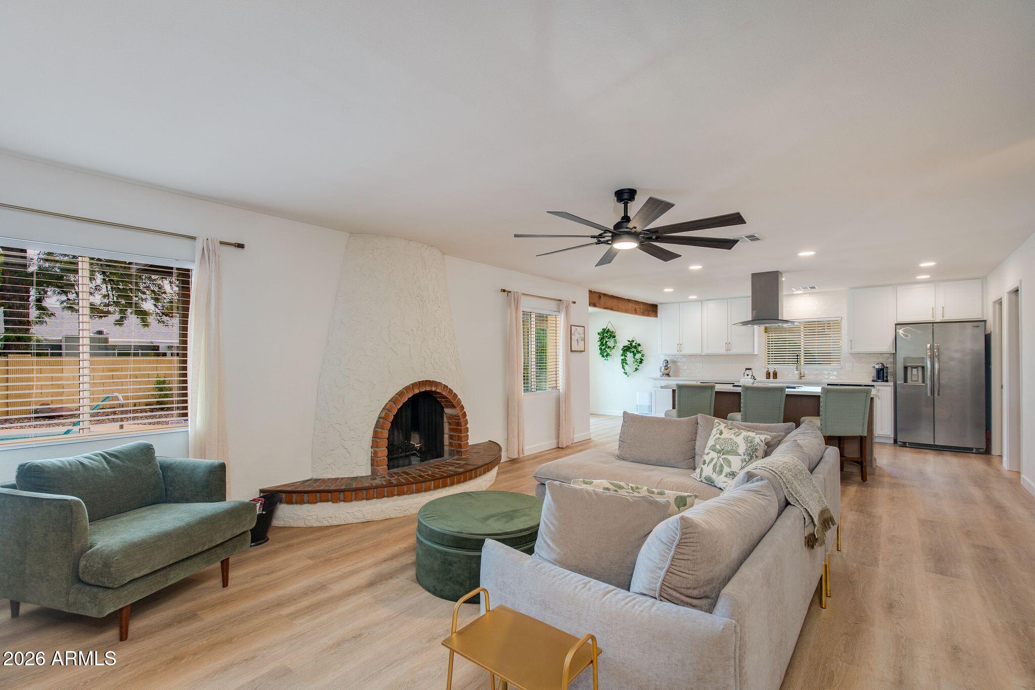 4835 E PRESIDIO Road