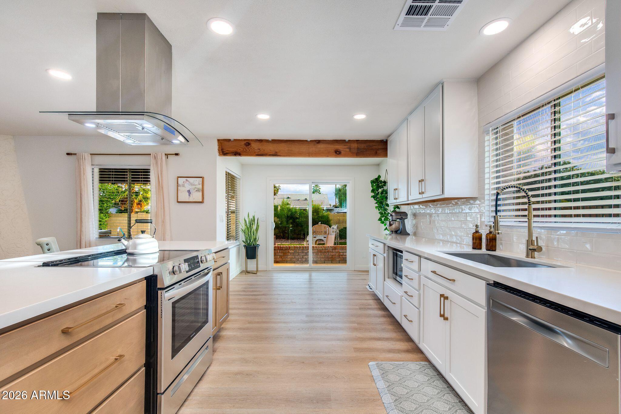 4835 E PRESIDIO Road