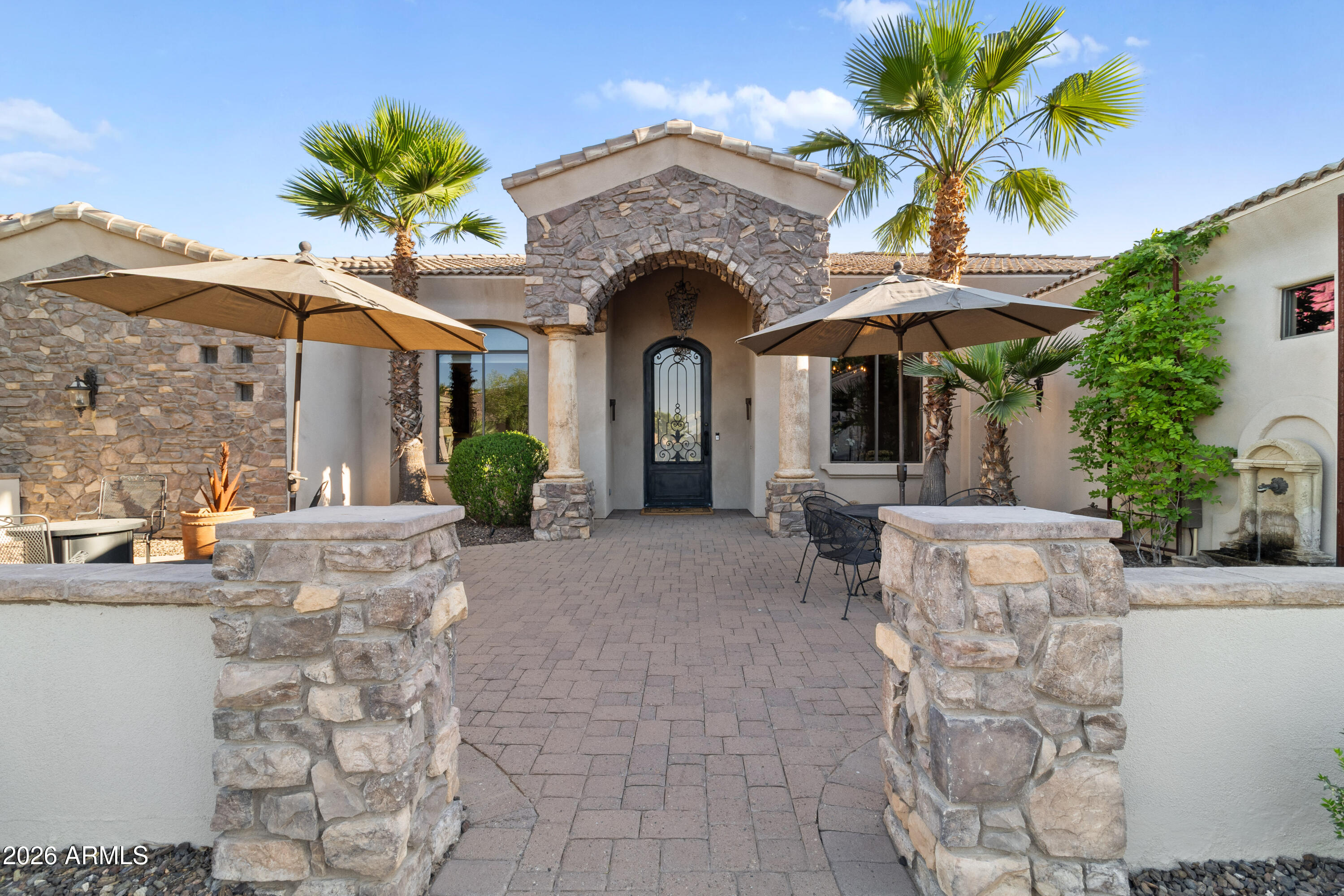 18009 W MONTEBELLO Avenue