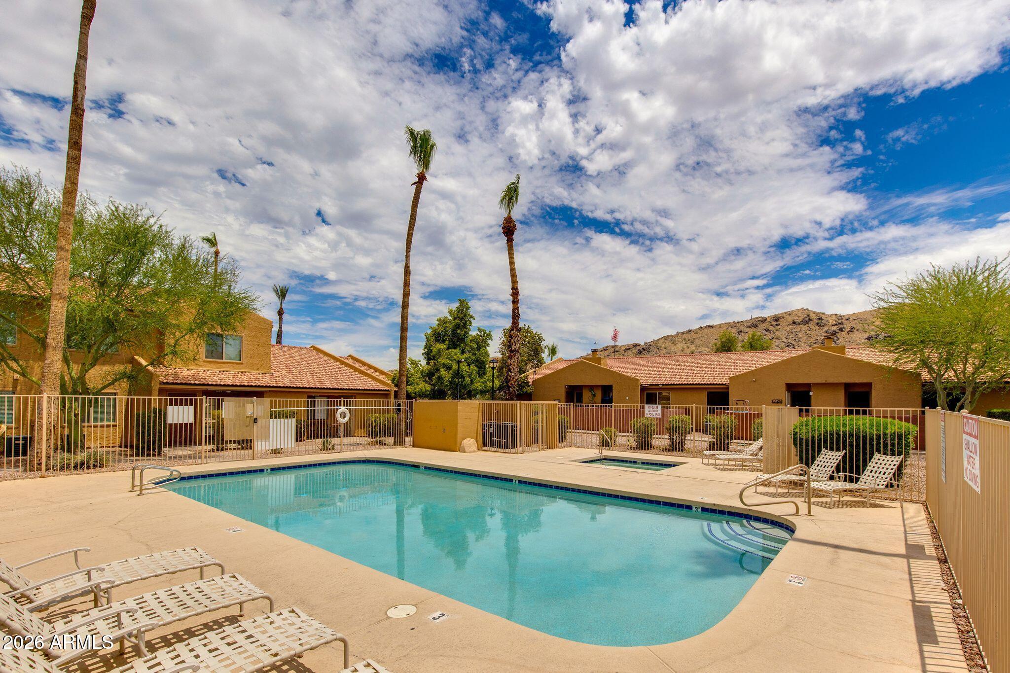 3511 E BASELINE Road 1103