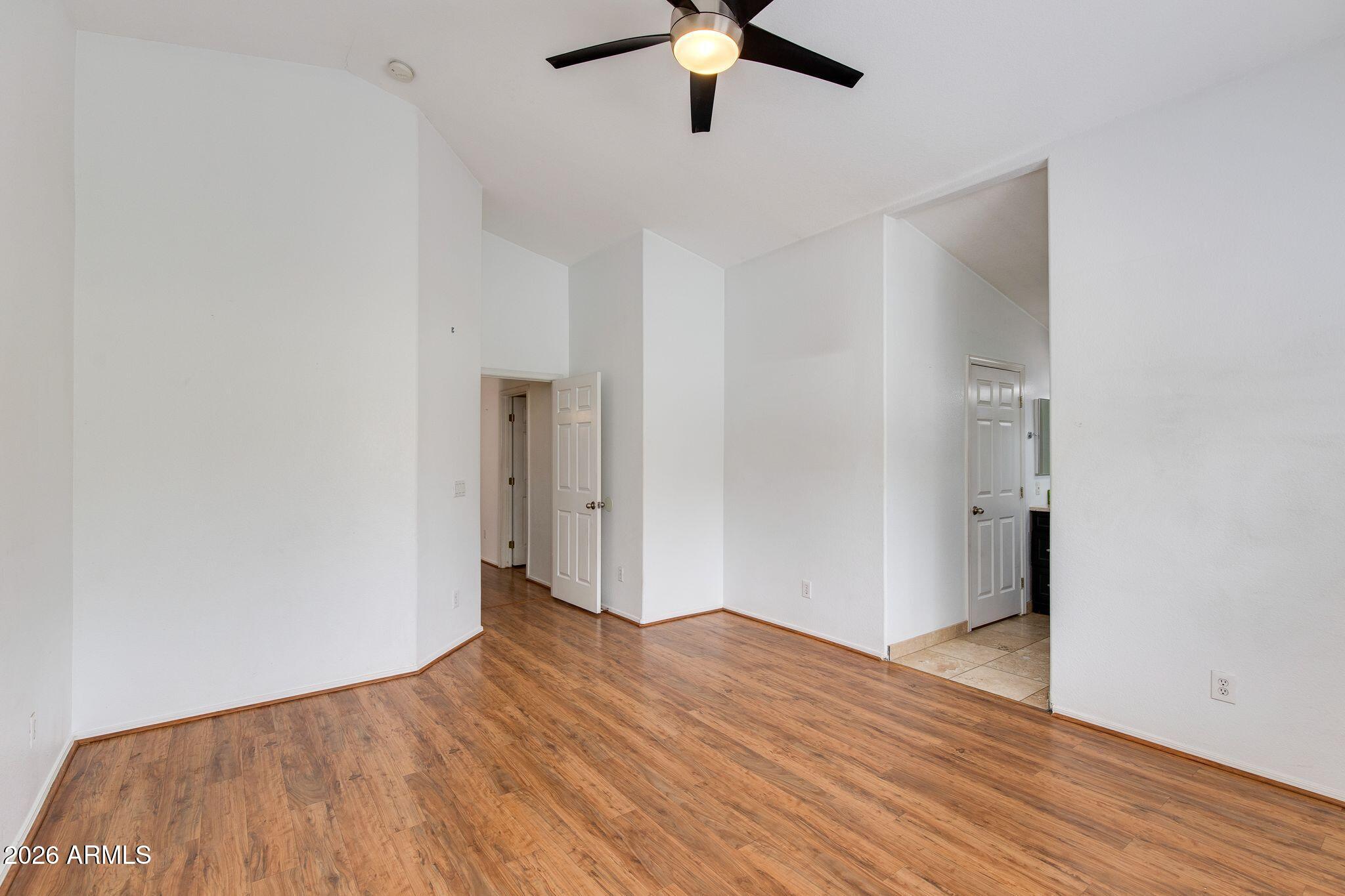2010 E AIRE LIBRE Avenue