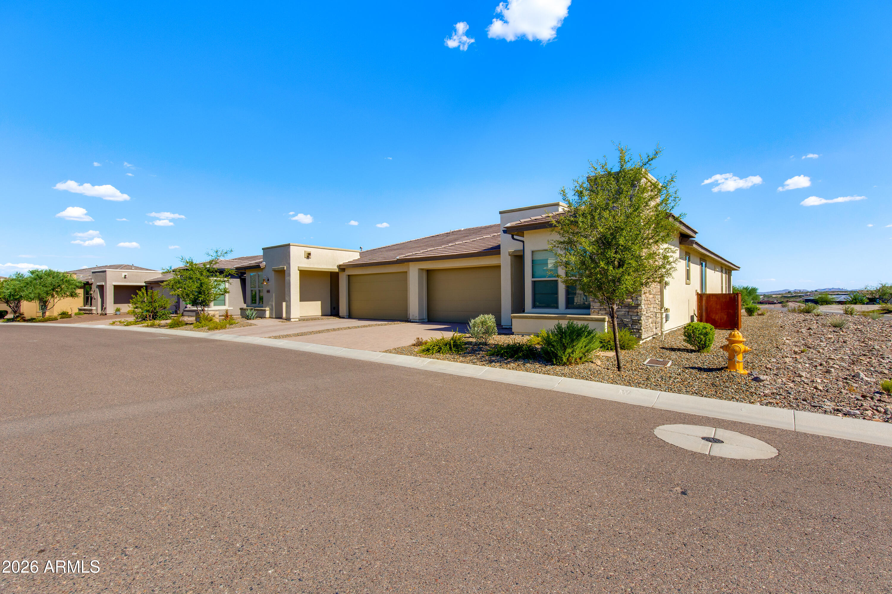 4008 DESERT MOON Drive