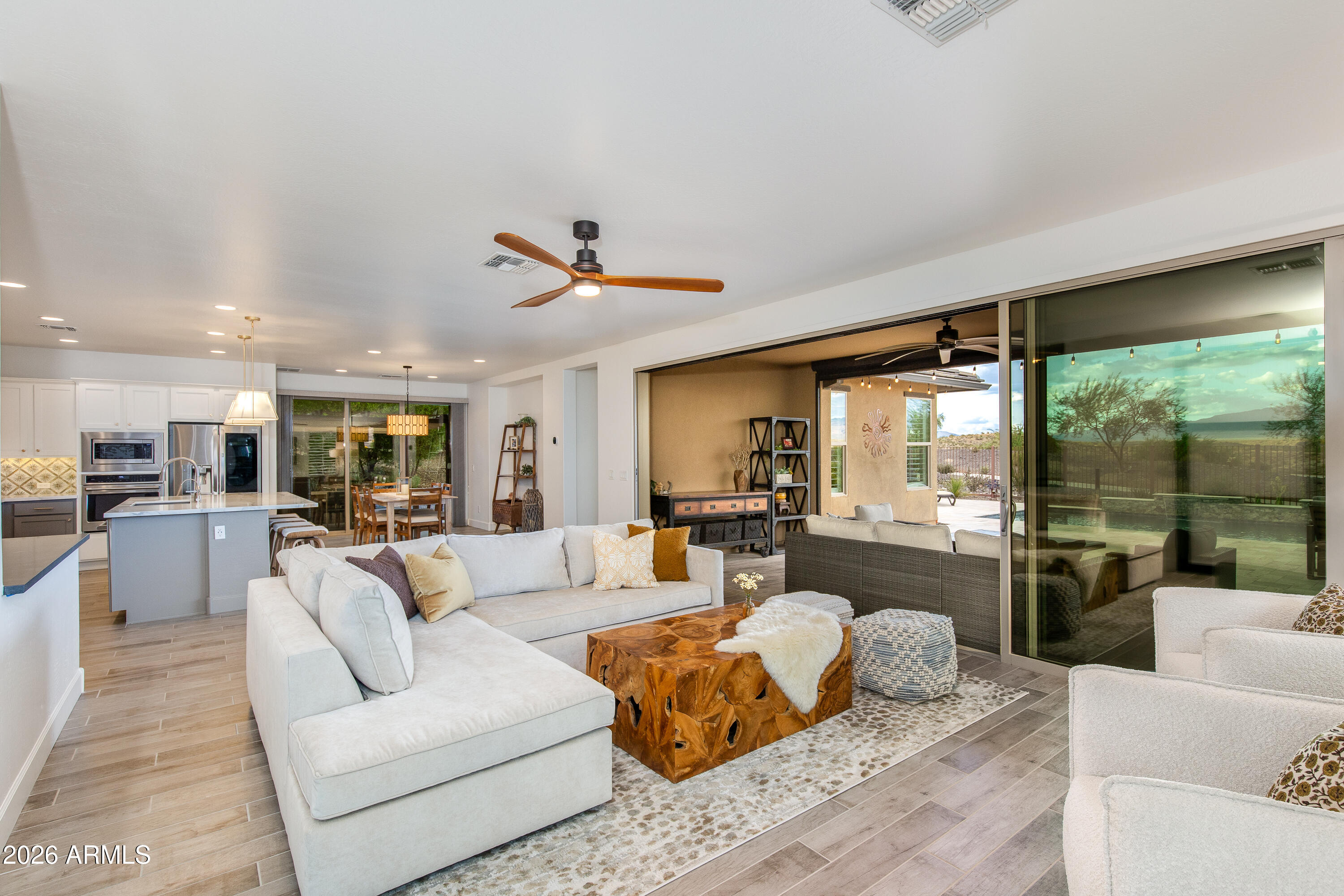 3320 TEN BEARS Circle