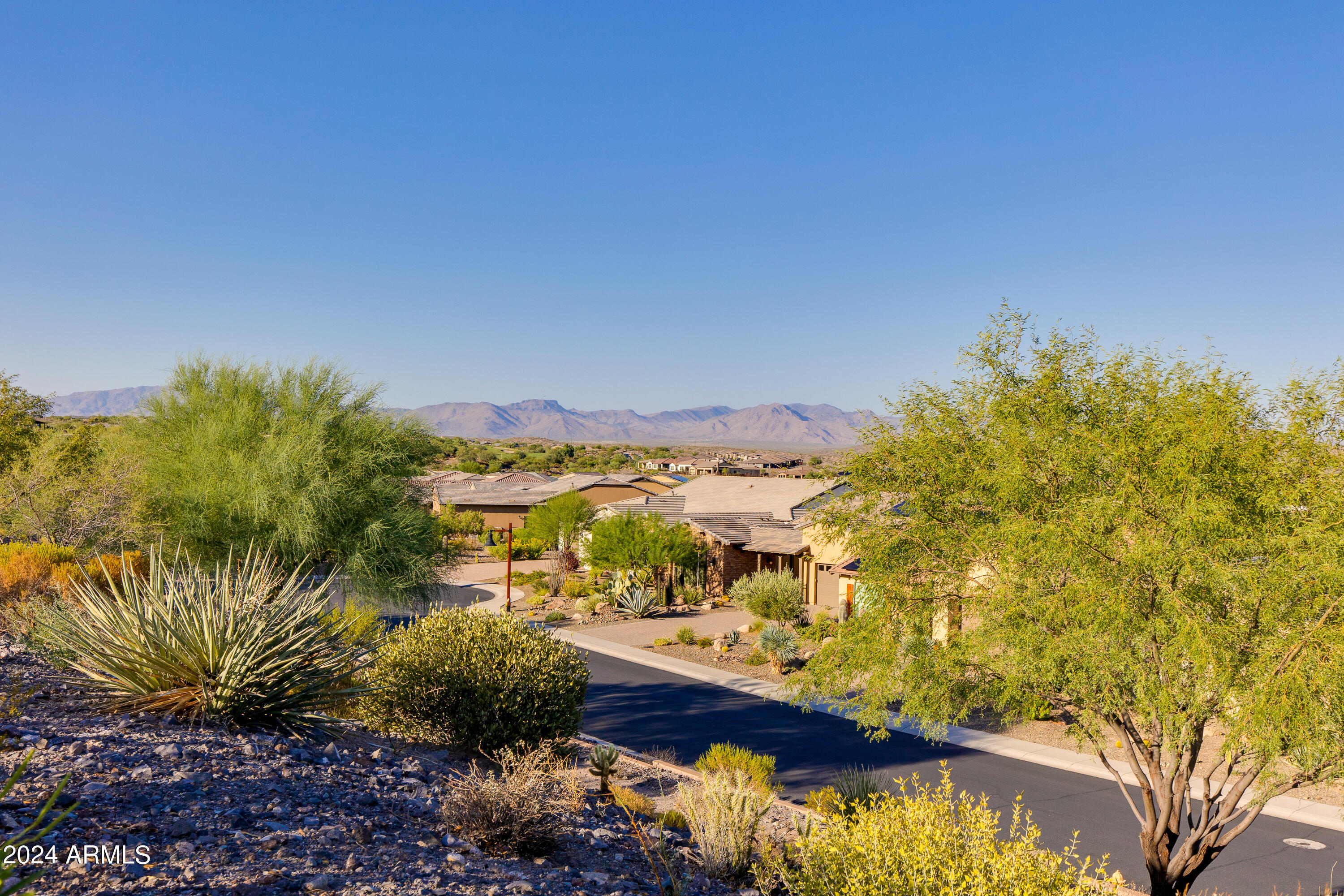3705 RIDGEVIEW Terrace