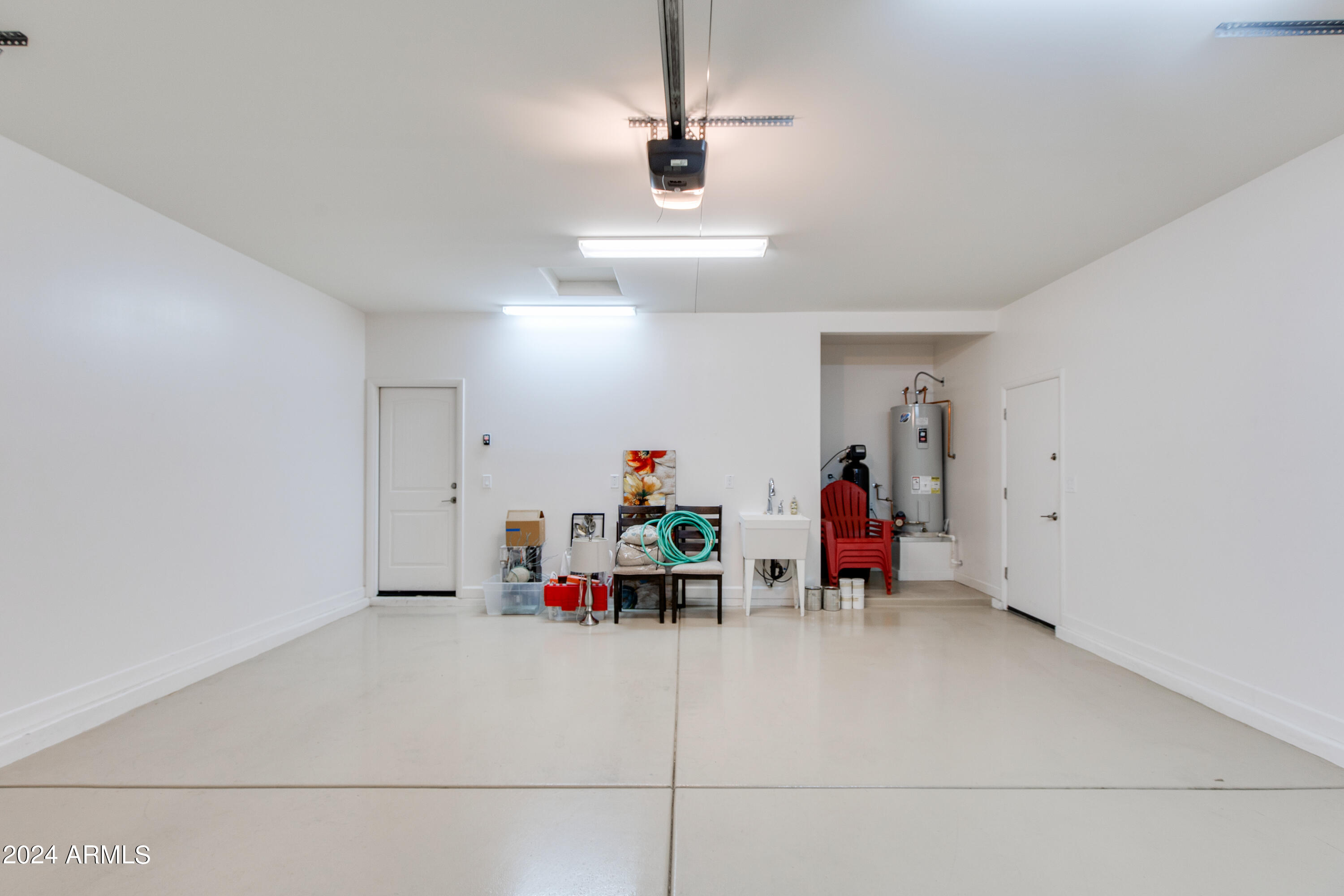 3705 RIDGEVIEW Terrace