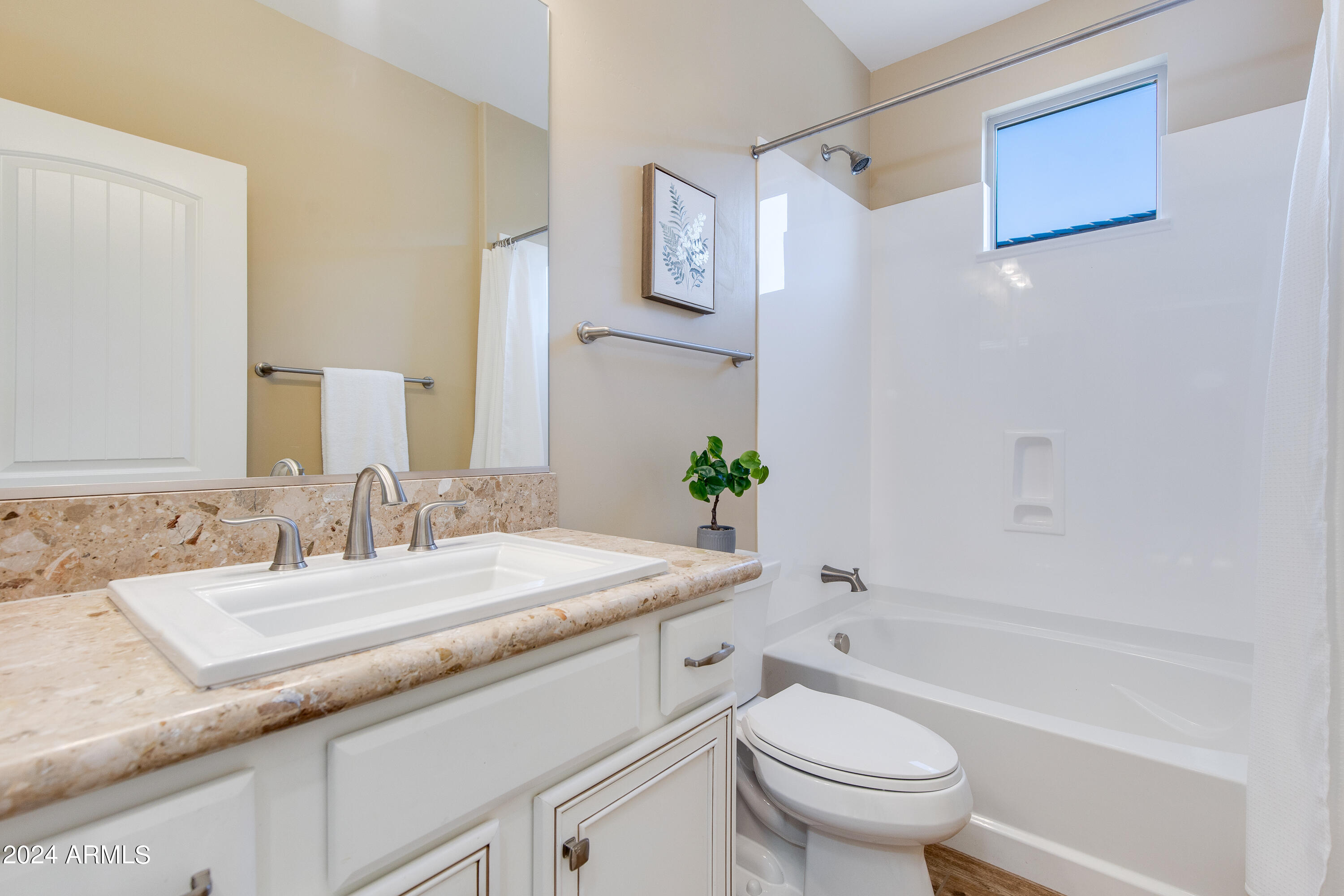 3705 RIDGEVIEW Terrace