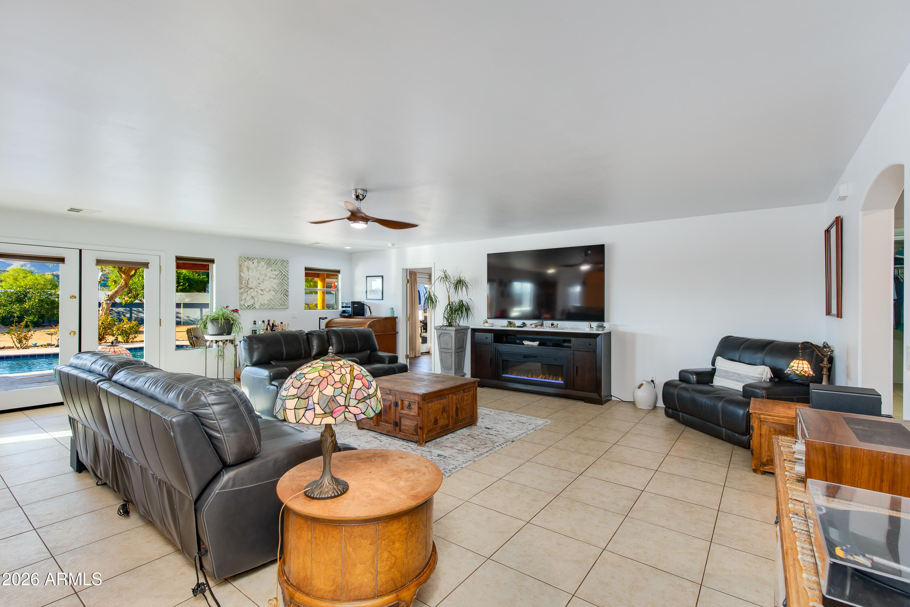 26320 S NORA Lane