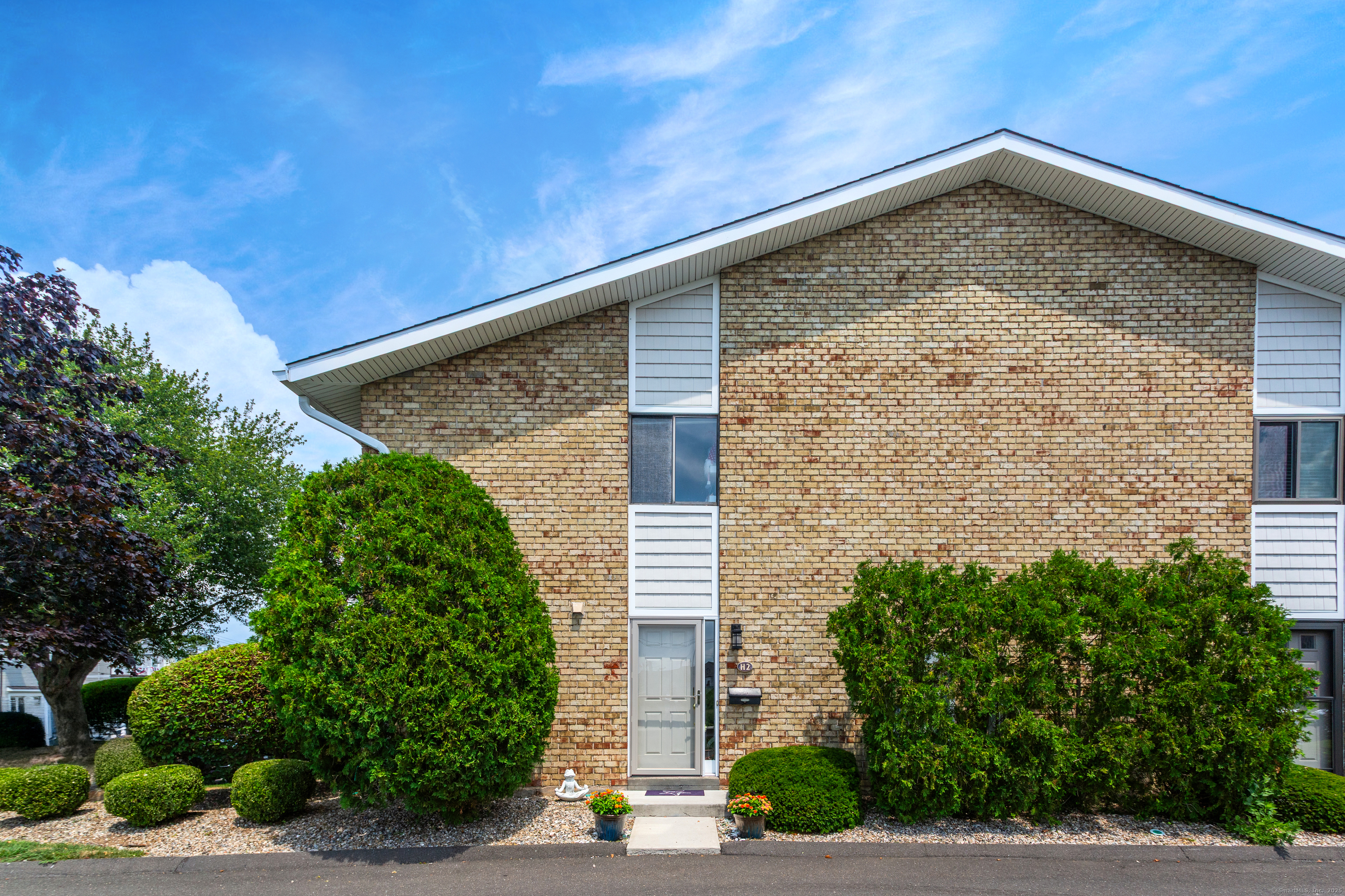 199 Gregory Boulevard Apt H2