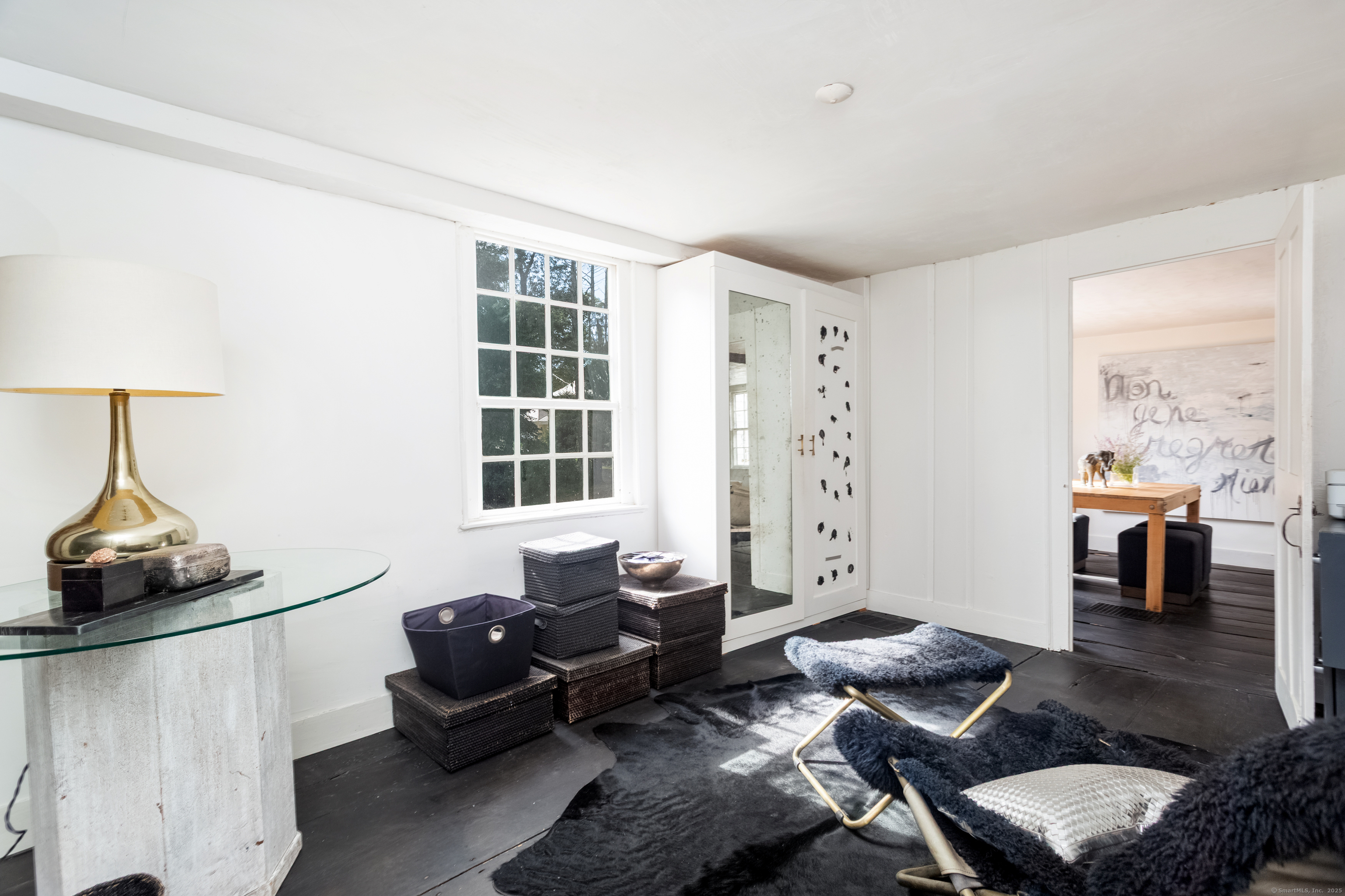 1135 Mill Hill Road