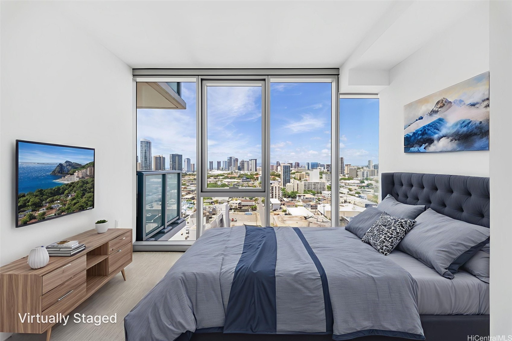 1515 Liona Street 1800