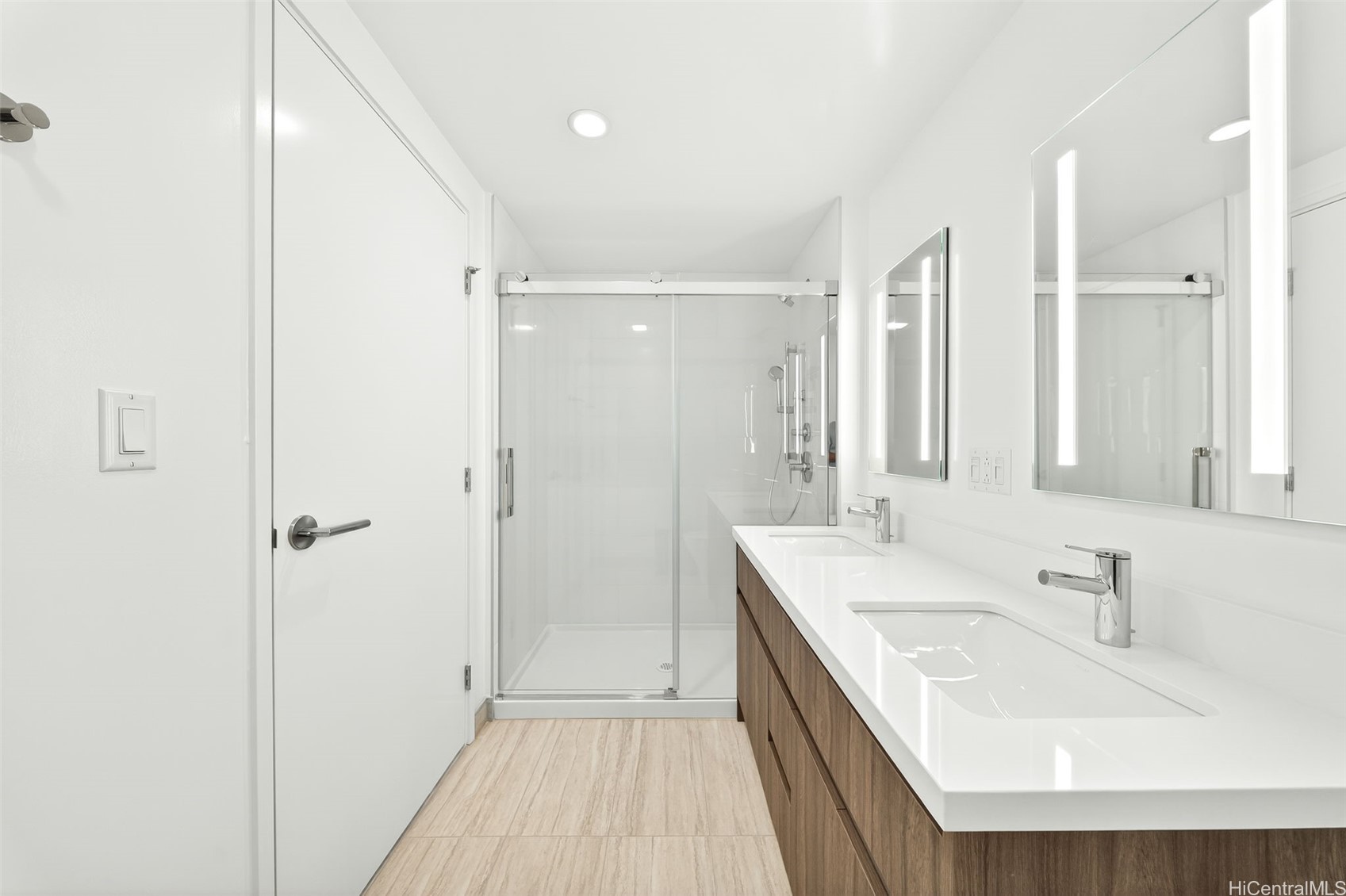 1500 Rycroft Street 4018R