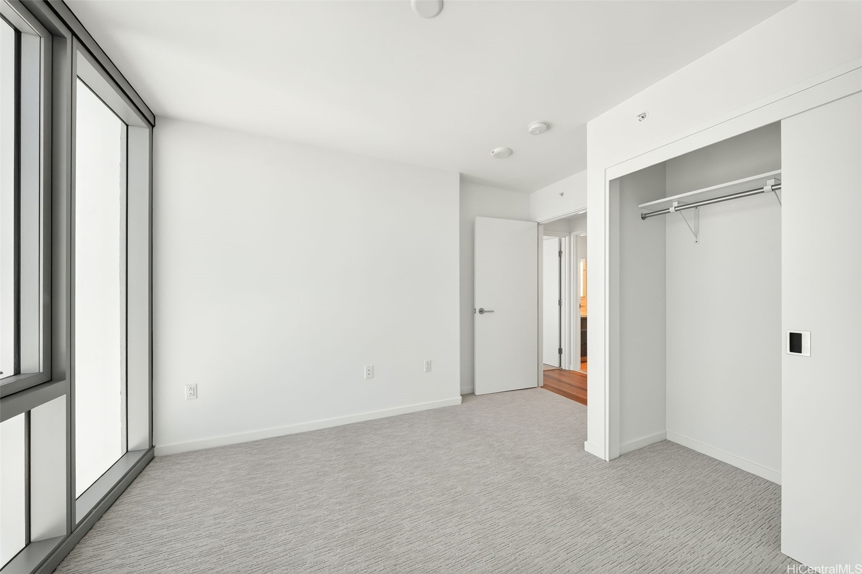 1500 Rycroft Street 4018R