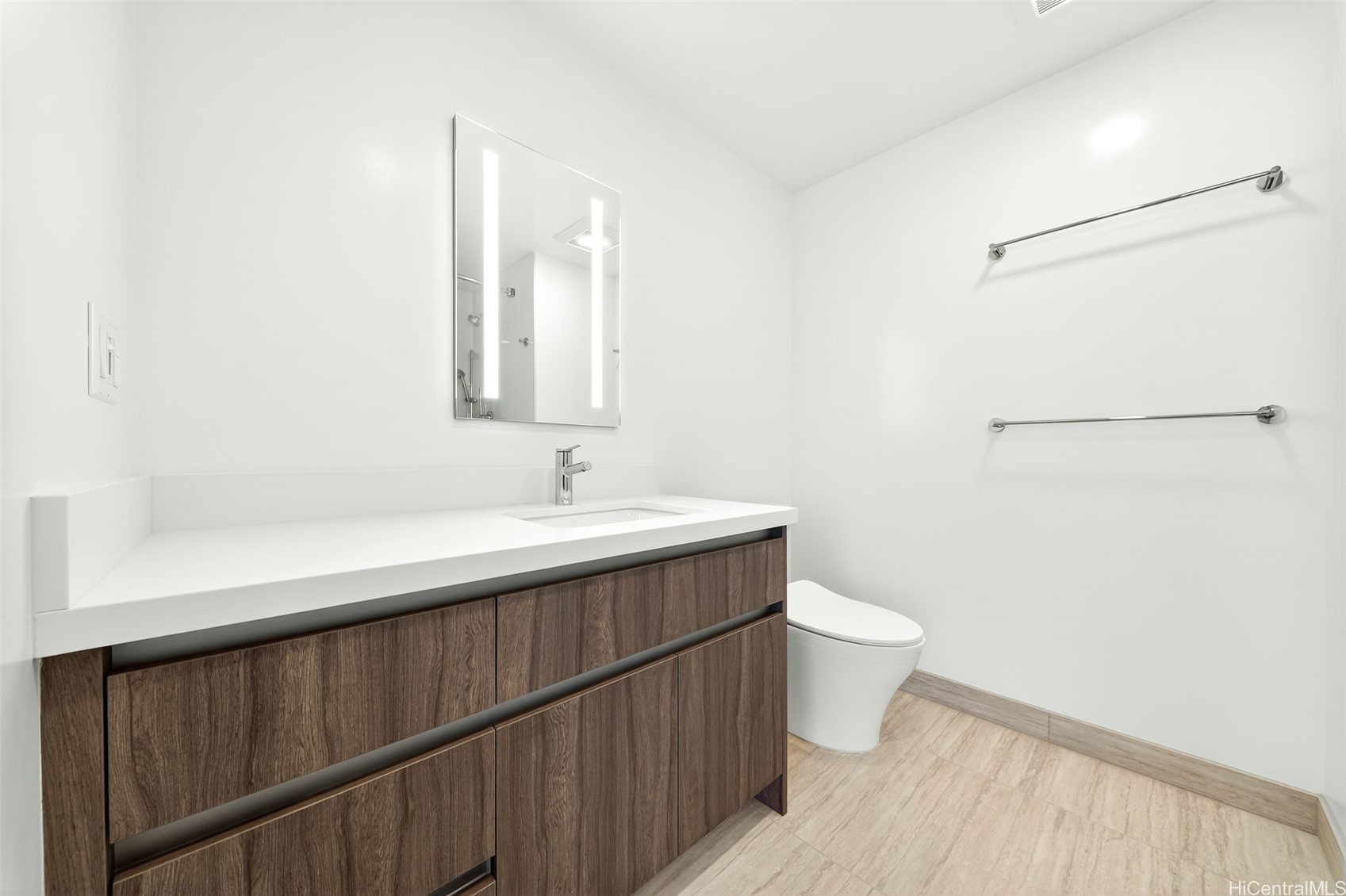 1500 Rycroft Street 4018R