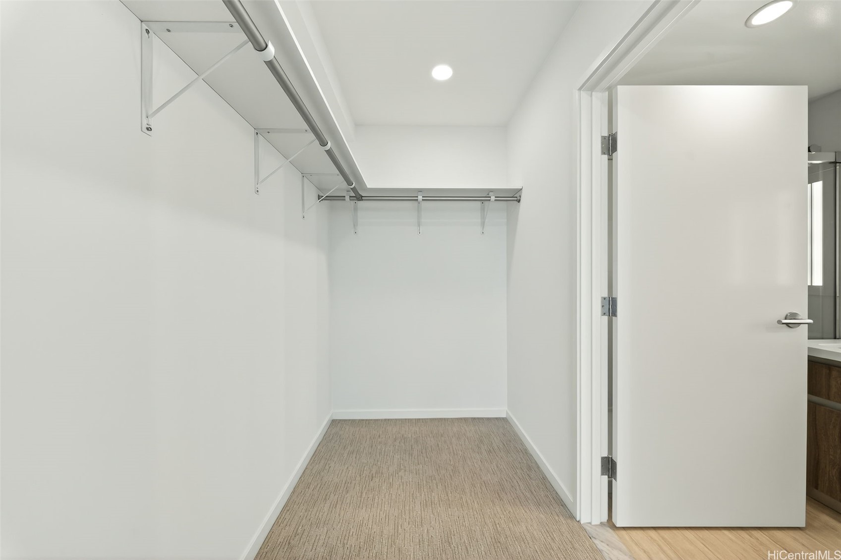 1500 Rycroft Street 4018R