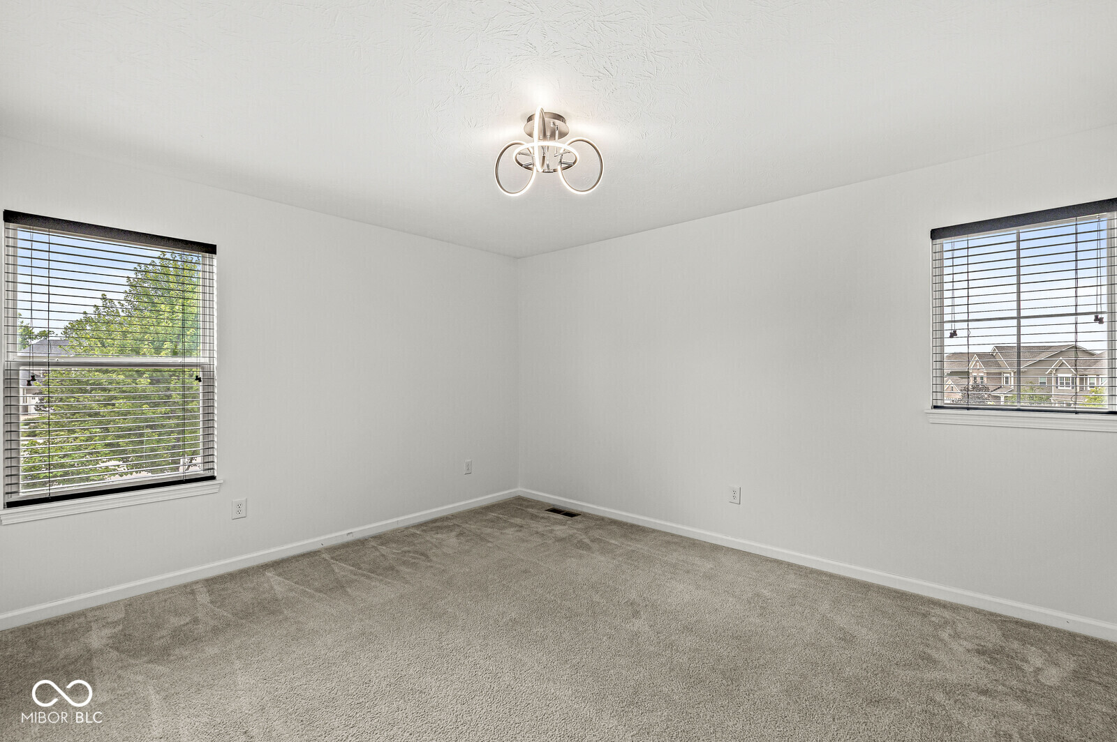 14933 W Black Wolf Run Drive