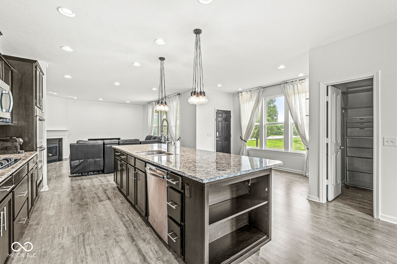 14933 W Black Wolf Run Drive