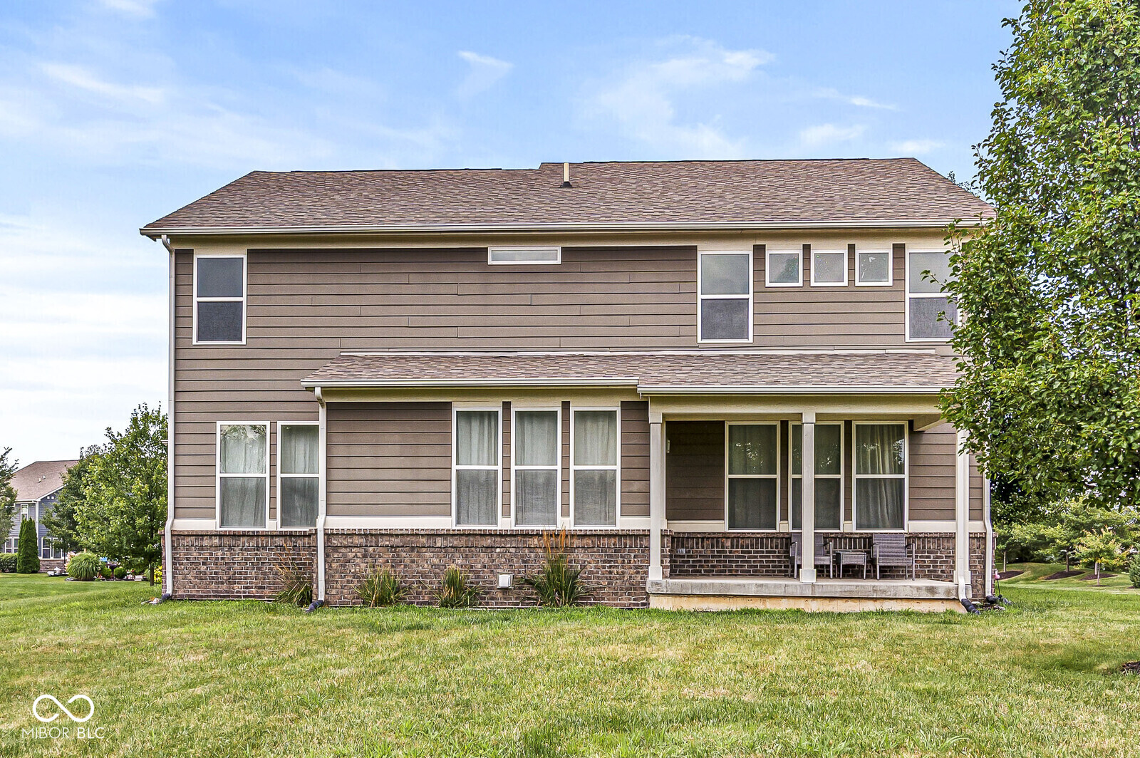 14933 W Black Wolf Run Drive