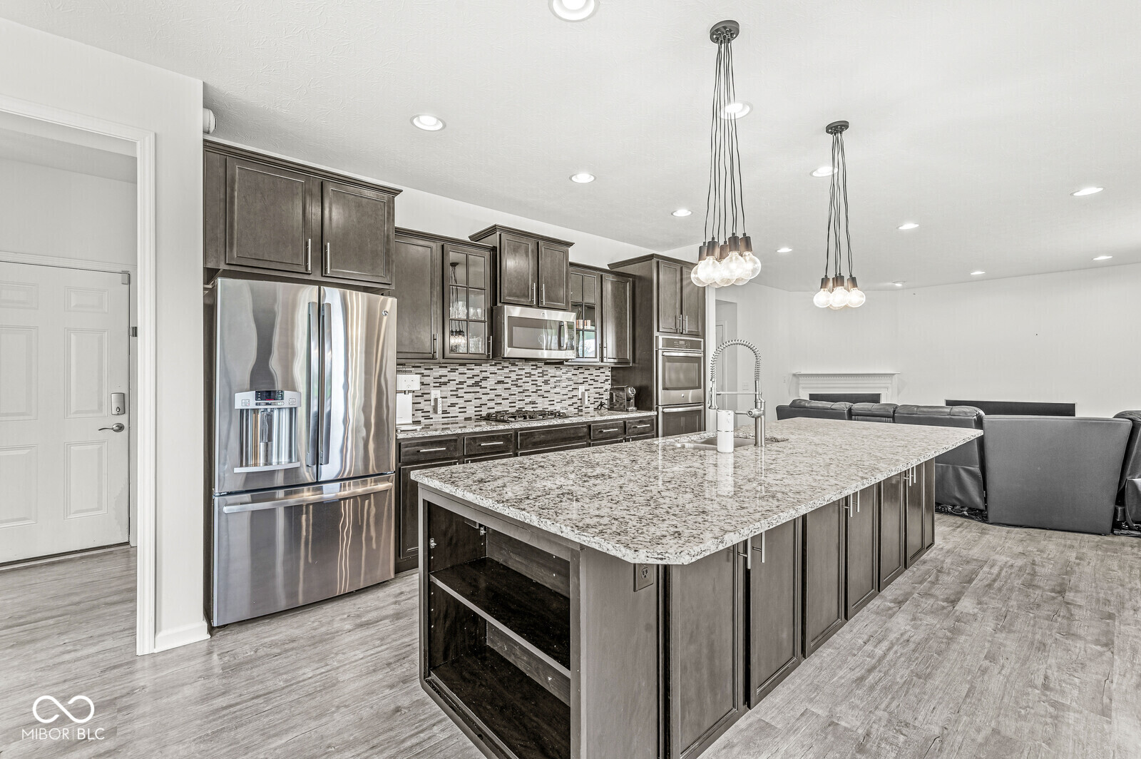 14933 W Black Wolf Run Drive
