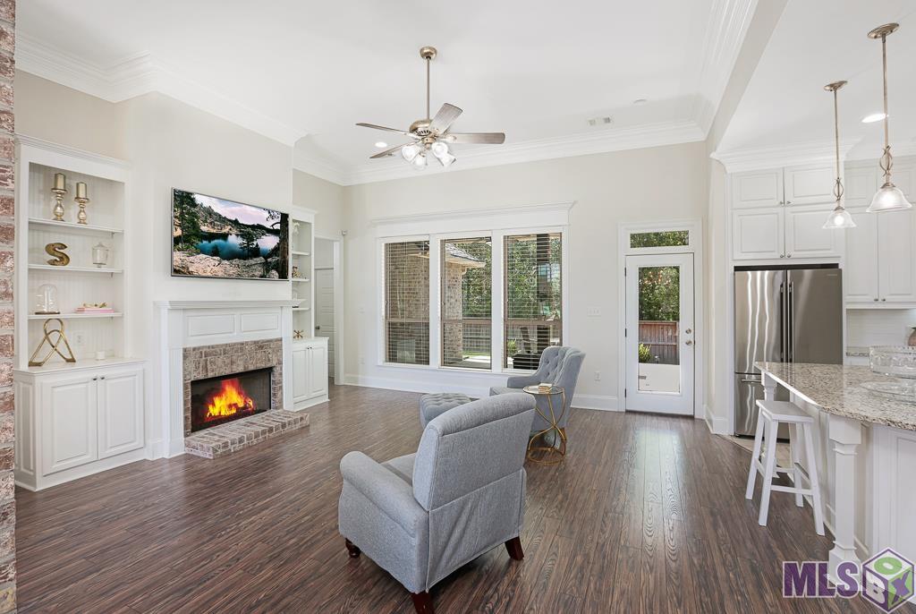 13380 Williamsburg Dr