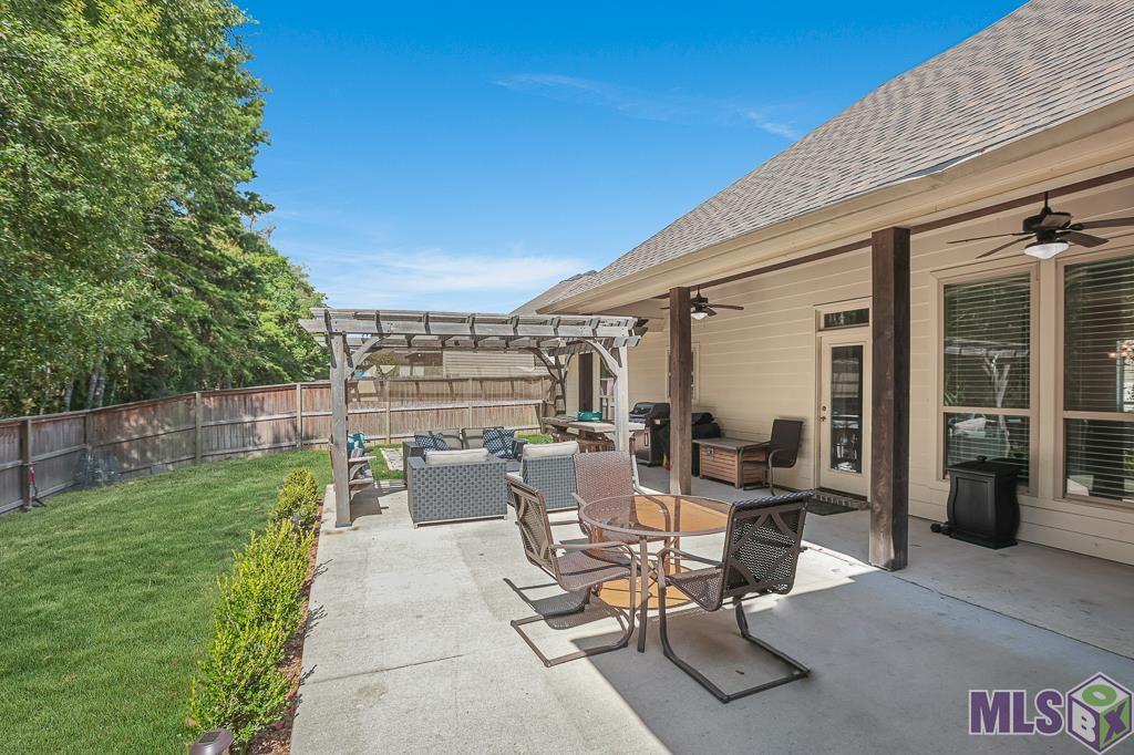 13380 Williamsburg Dr