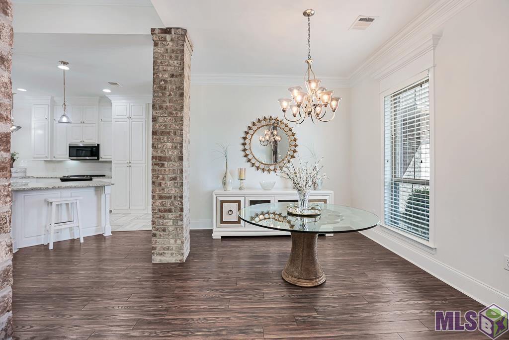 13380 Williamsburg Dr