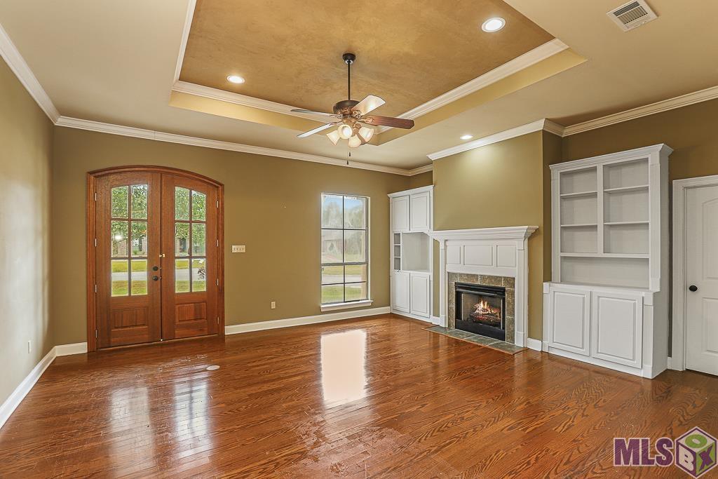 13327 Sunny Ln