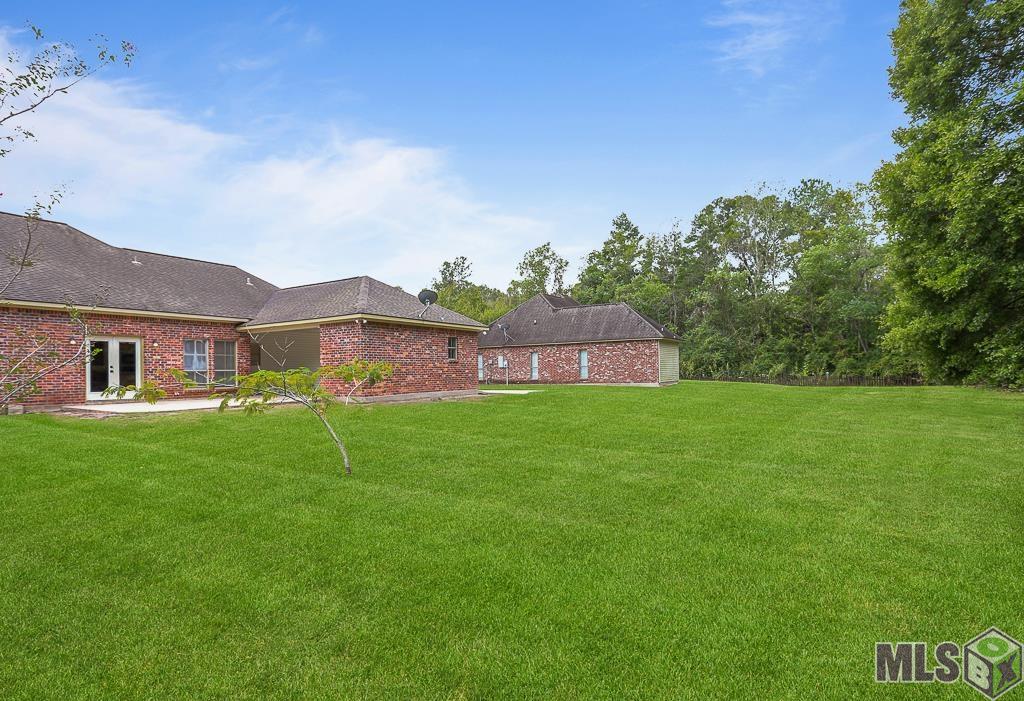 13327 Sunny Ln