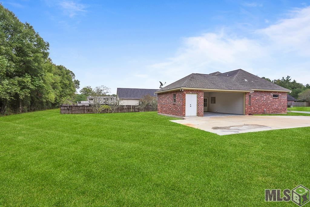 13327 Sunny Ln